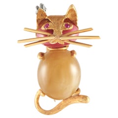 LB Exclusive 18k Yellow Gold Ruby and Cat's Eye Cat Brooch