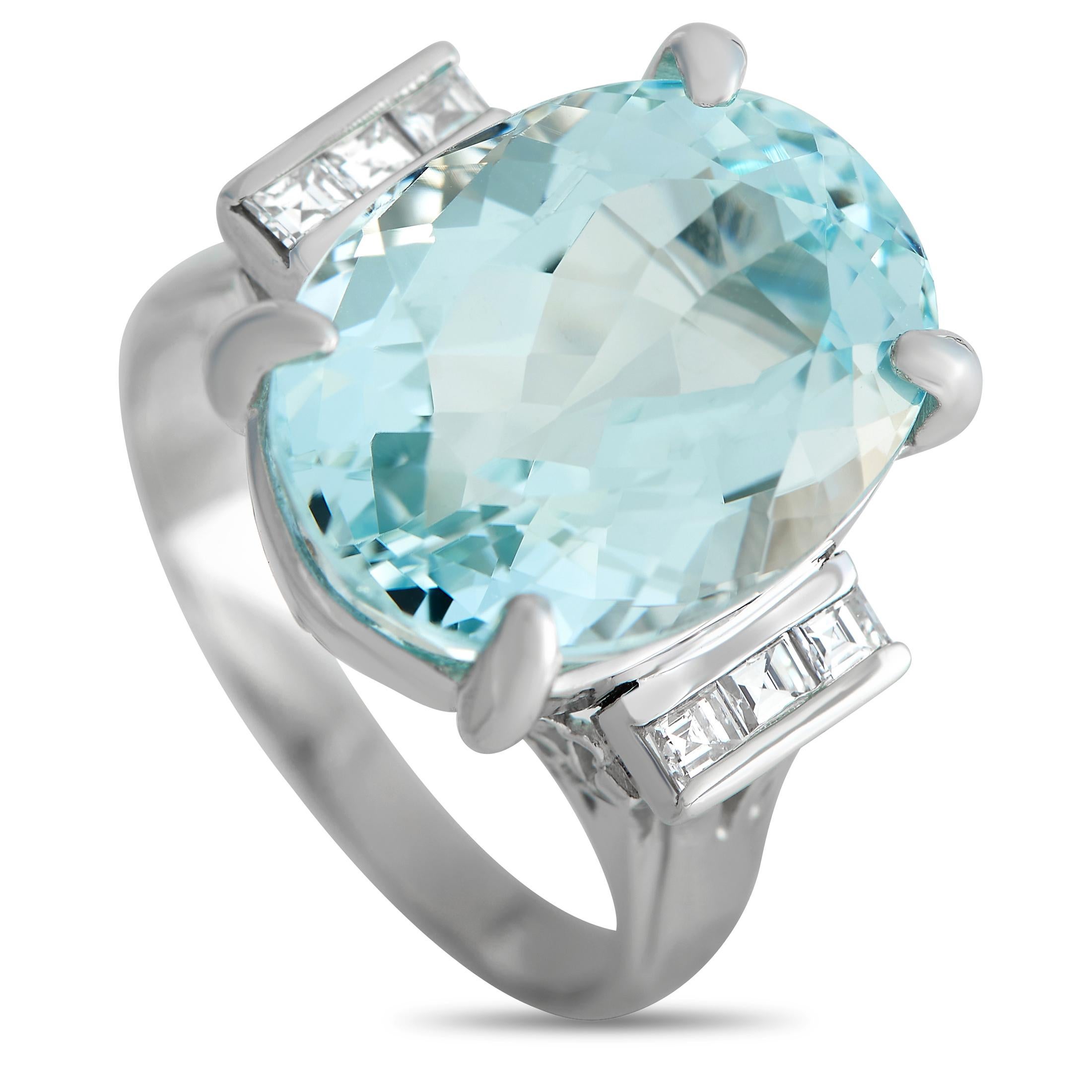 LB Exclusive Platinum 0.24 ct Diamond and Aquamarine Ring In Excellent Condition In Southampton, PA