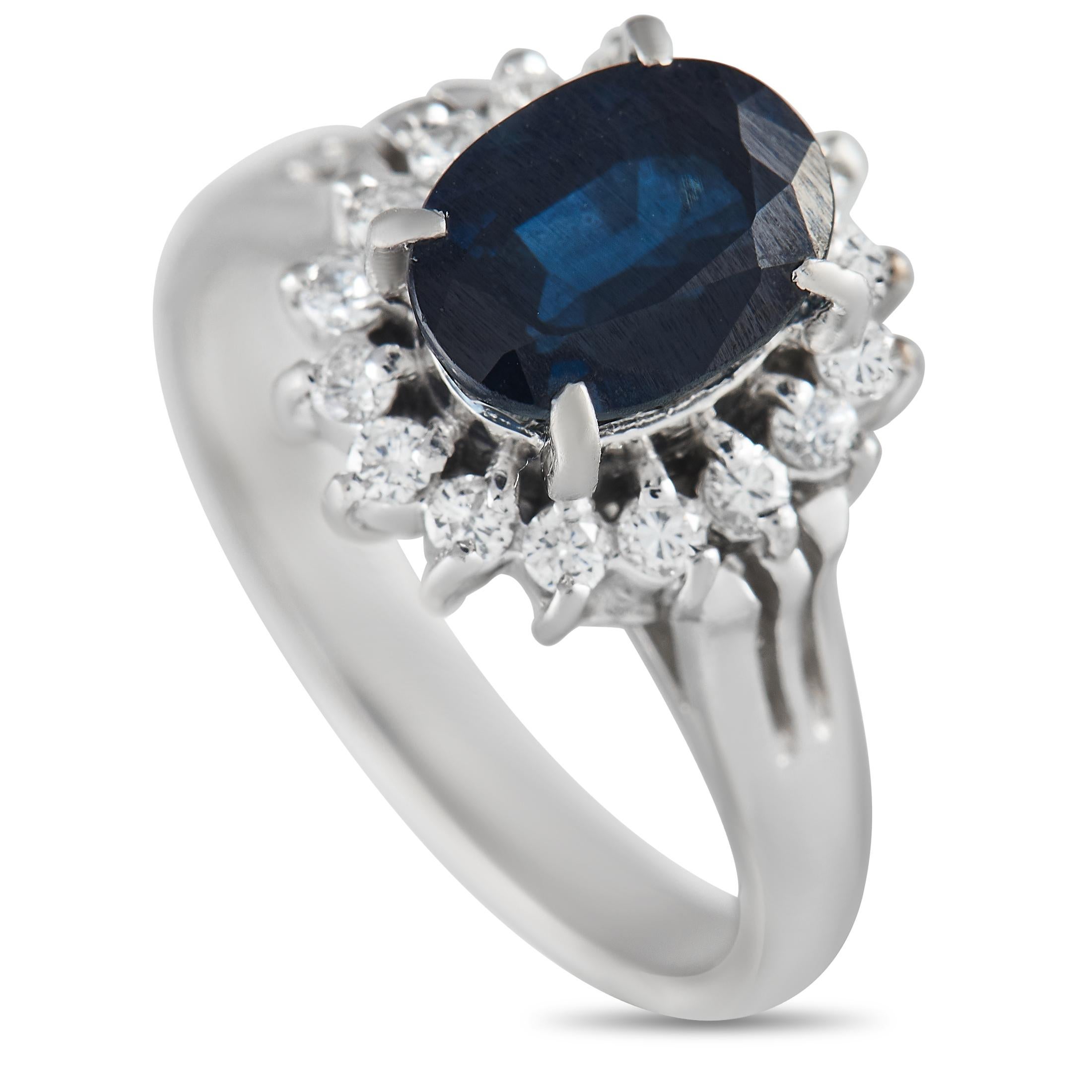 LB Exclusive Platinum 0.26ct Diamond and Sapphire Ring In Excellent Condition In Southampton, PA