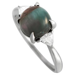 LB Exclusive Platinum 0.30ct Diamond and Cats Eye Ring MF08-101623