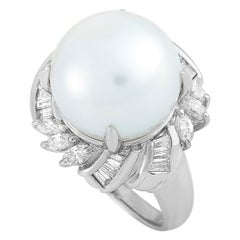 LB Exclusive Platinum 0.83 Carat Diamond and Pearl Ring LB Exclusive Platinum 0.83 Carat Diamond and Pearl Ring