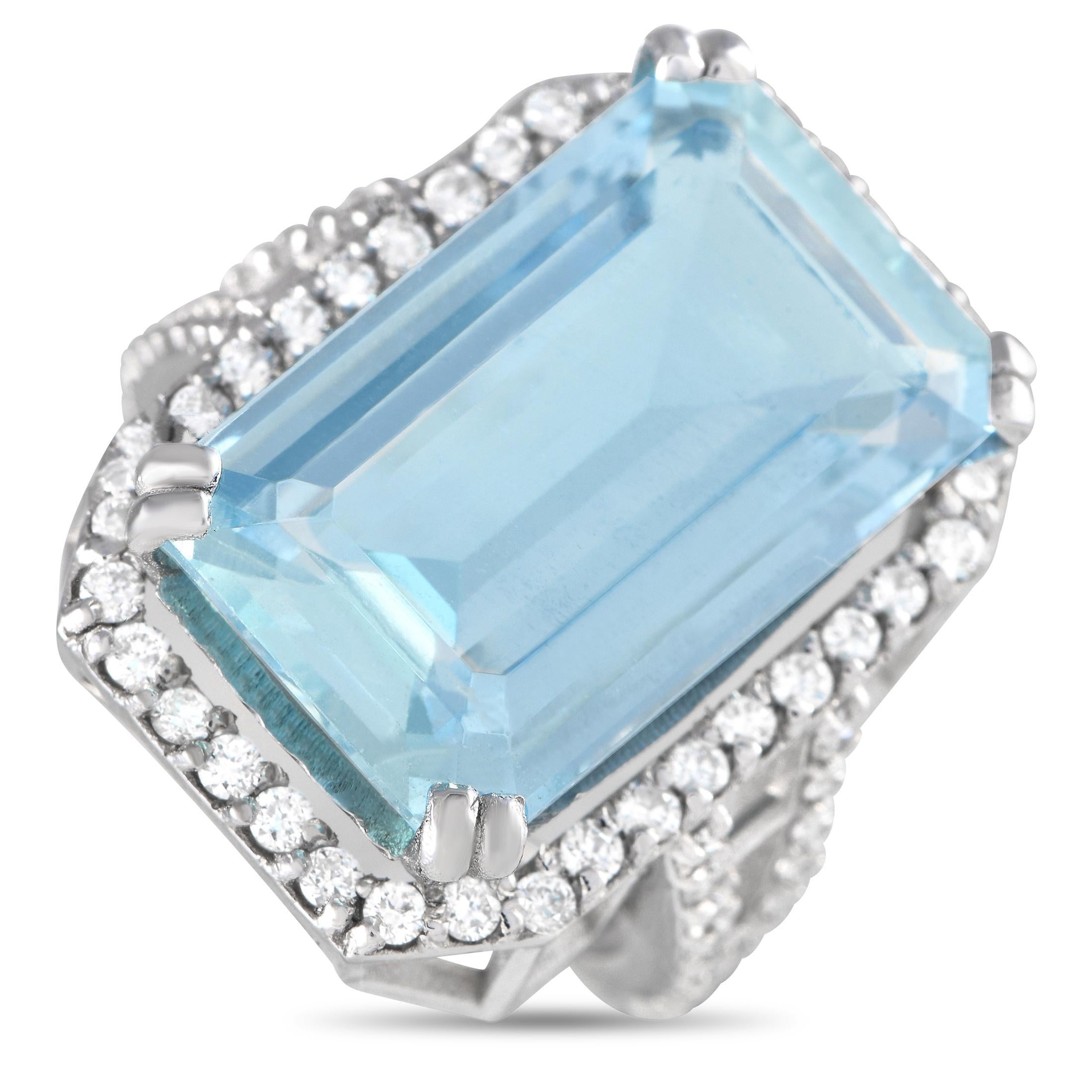 LB Exclusive Platinum 1.25ct Diamond and Aquamarine Ring In Excellent Condition For Sale In Southampton, PA