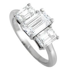 LB Exclusive Platinum 3.02ct Diamond Three-Stone Ring