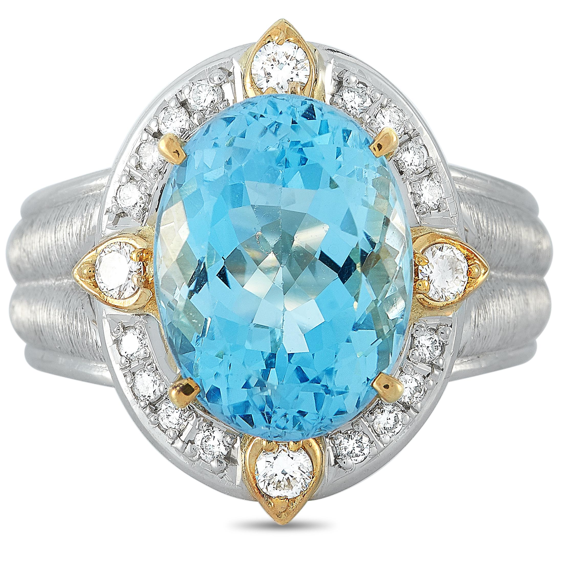 LB Exclusive Platinum and 18K Yellow Gold 0.35 Carat Diamond and Aquamarine Ring In Excellent Condition In Southampton, PA