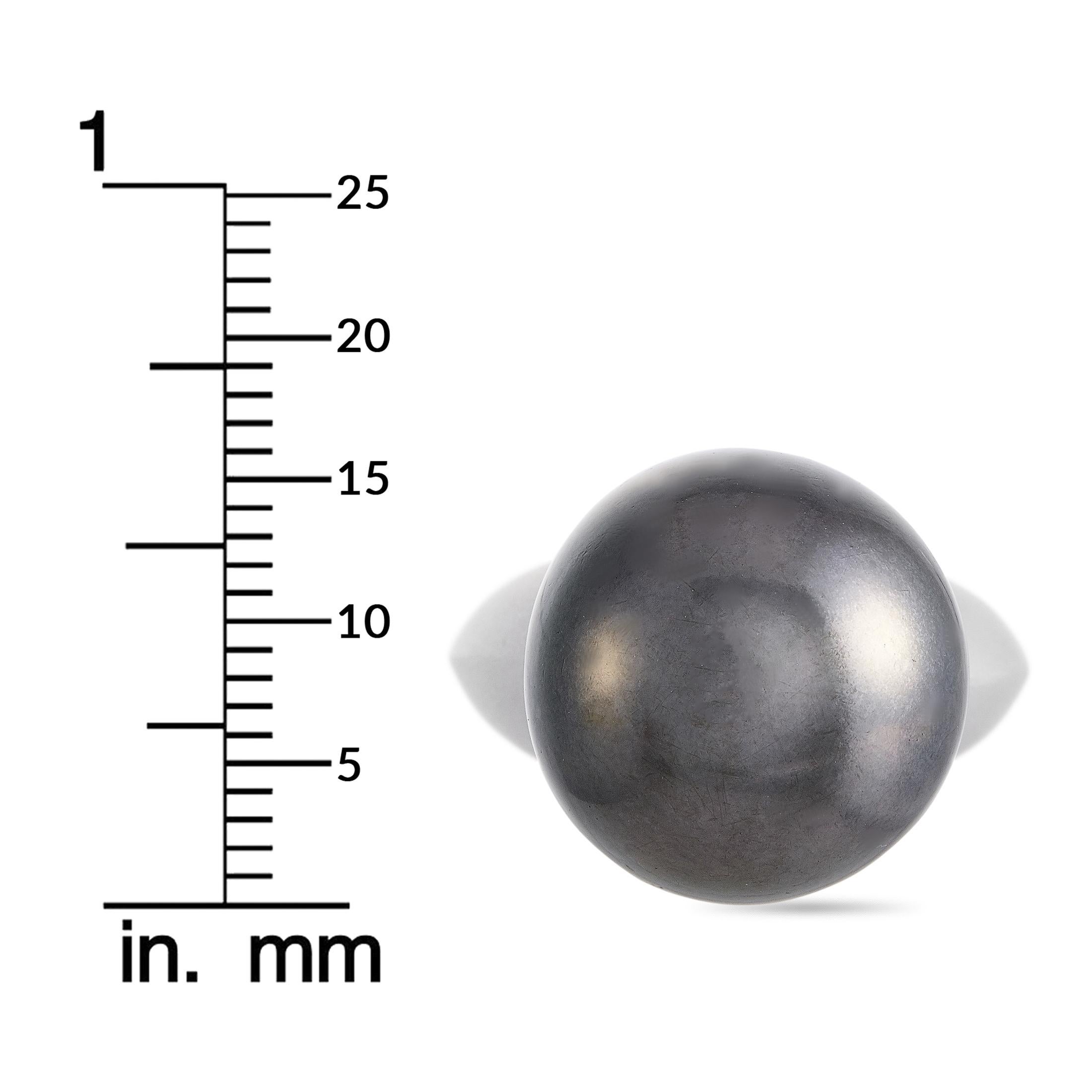 LB Exclusive Platinum and Tahitian Pearl Ring 2