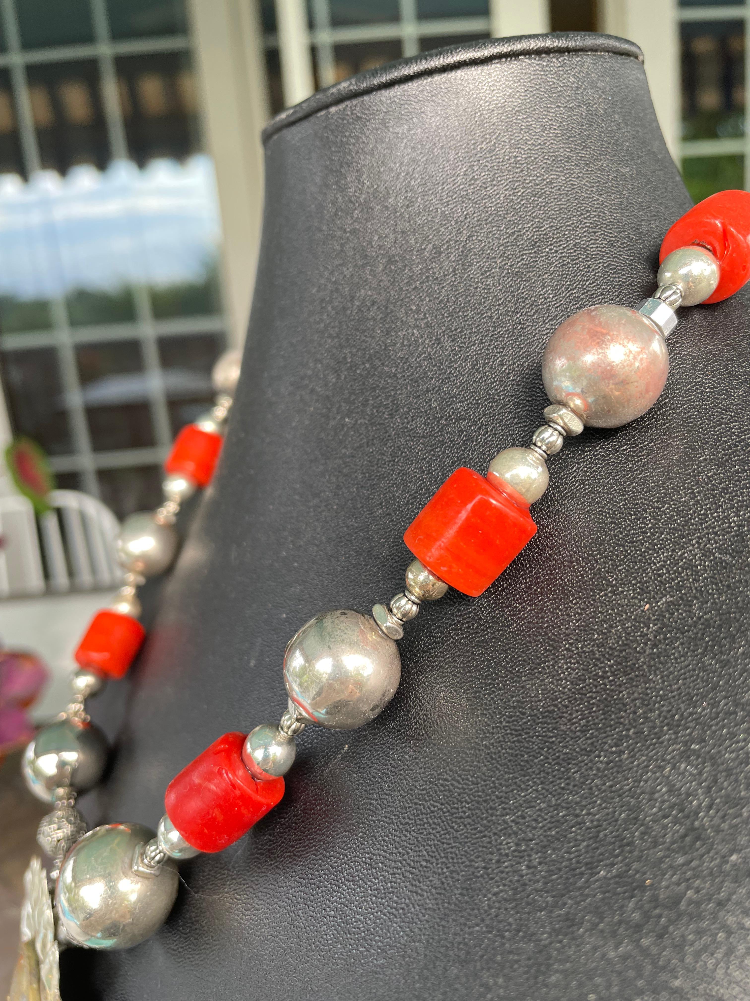 LB fabulous Mexican Sterling Sun Pendant necklace Coral and Sterling beads/clasp For Sale 1