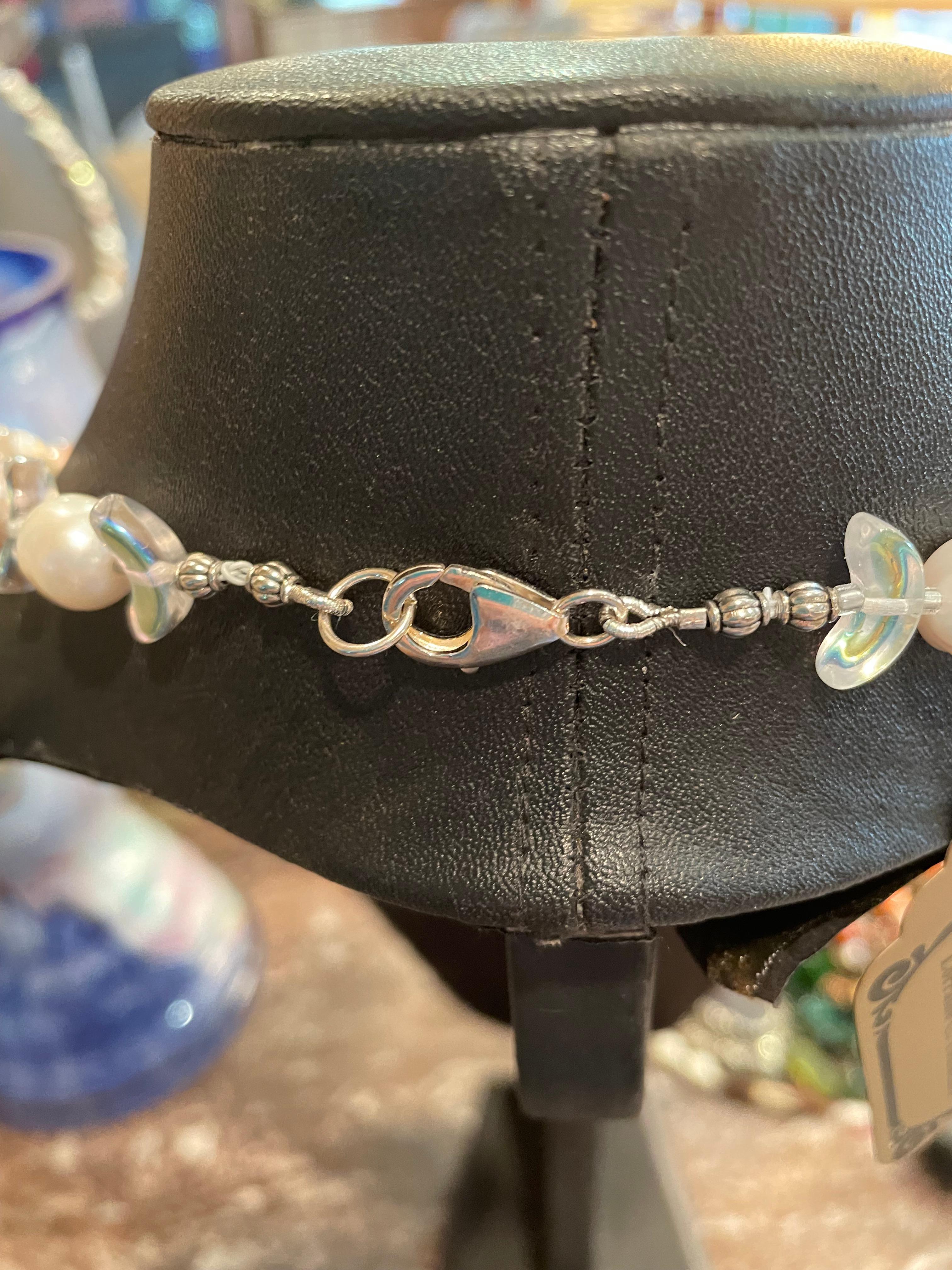 LB large Baroque Pearls Vintage Glass Stunning Handmade One of a Kind Necklace (Collier unique en son genre) en vente 2