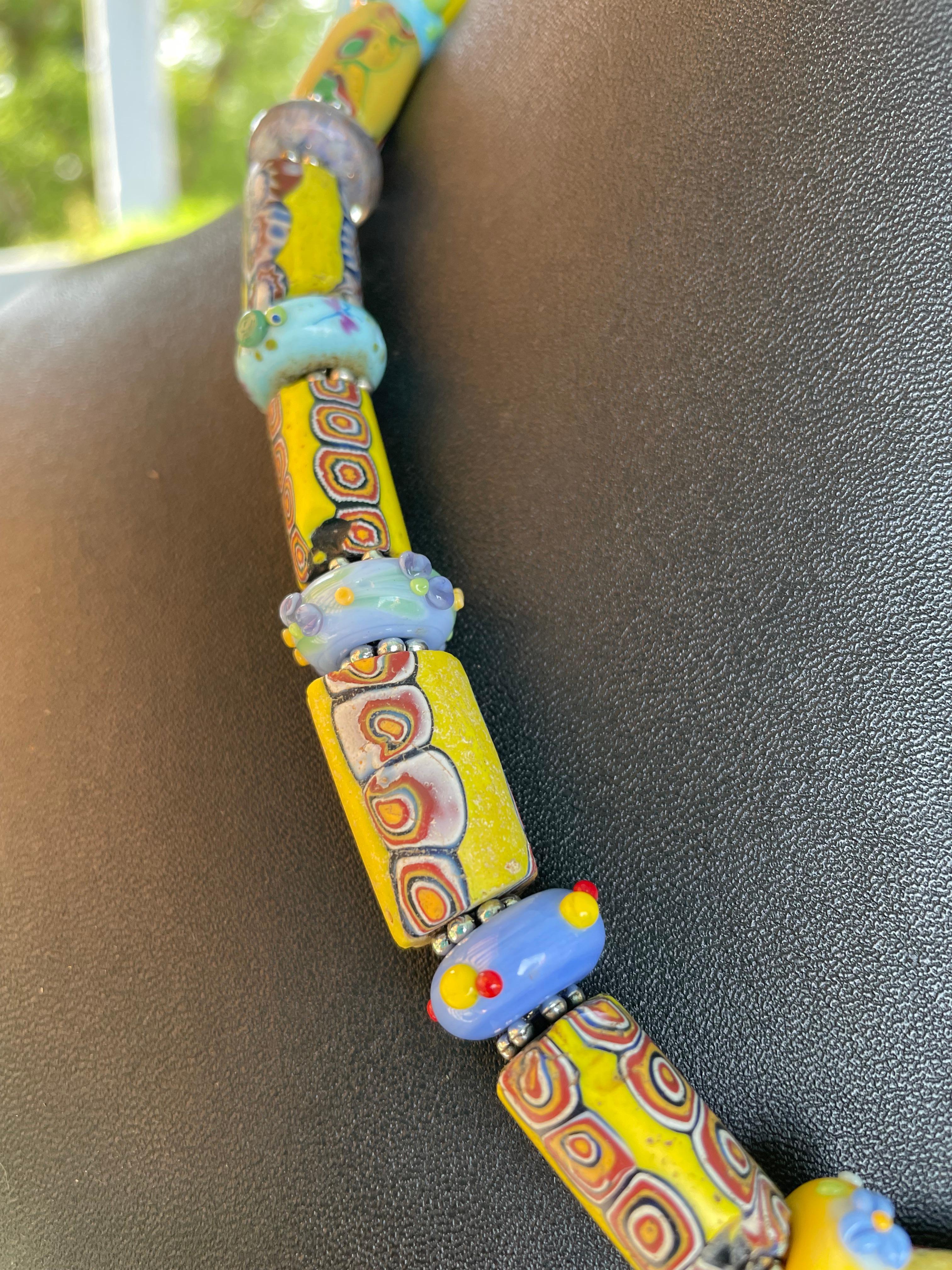 LB offers 20th c. Venetian glass trade beads Sterling Silver lapis bead necklace In Good Condition In Pittsburgh, PA