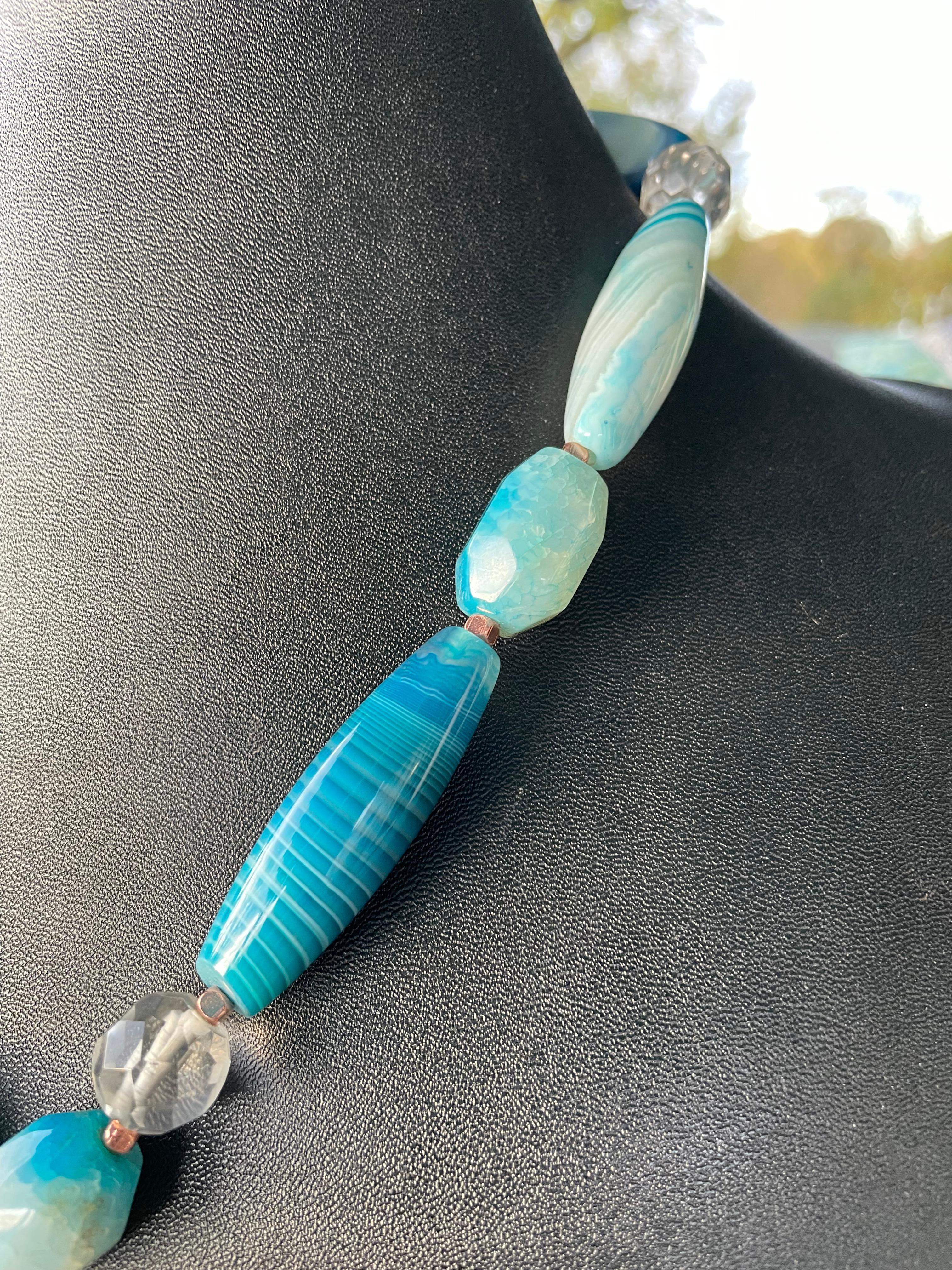 LB offers 50’s Copper Enamel Brass Aztec pendant Blue Agates Crystals Necklace In Good Condition For Sale In Pittsburgh, PA