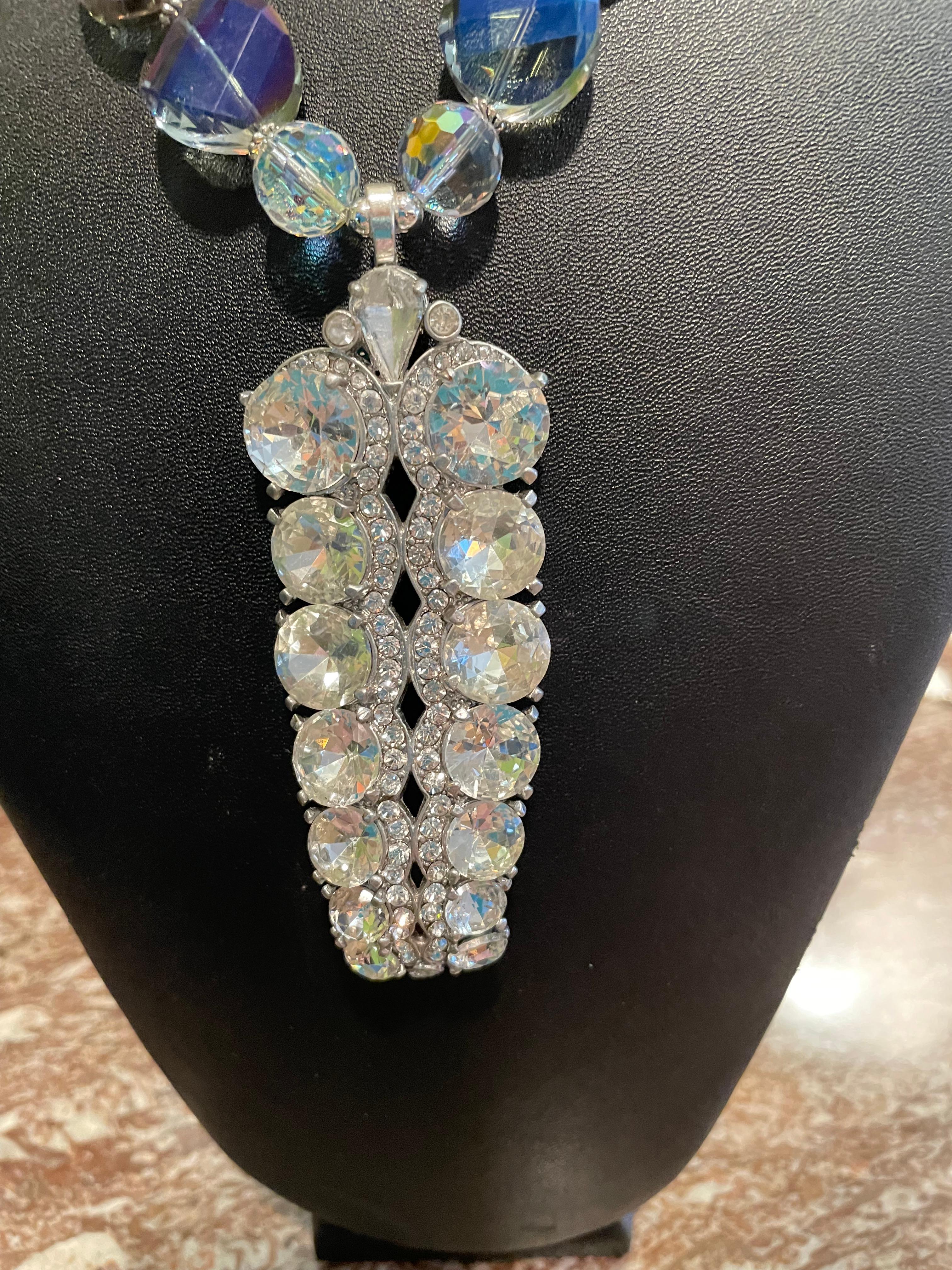 LB offers a vintage crystal dress clip Czech crystal Vintage crystal necklace For Sale 1