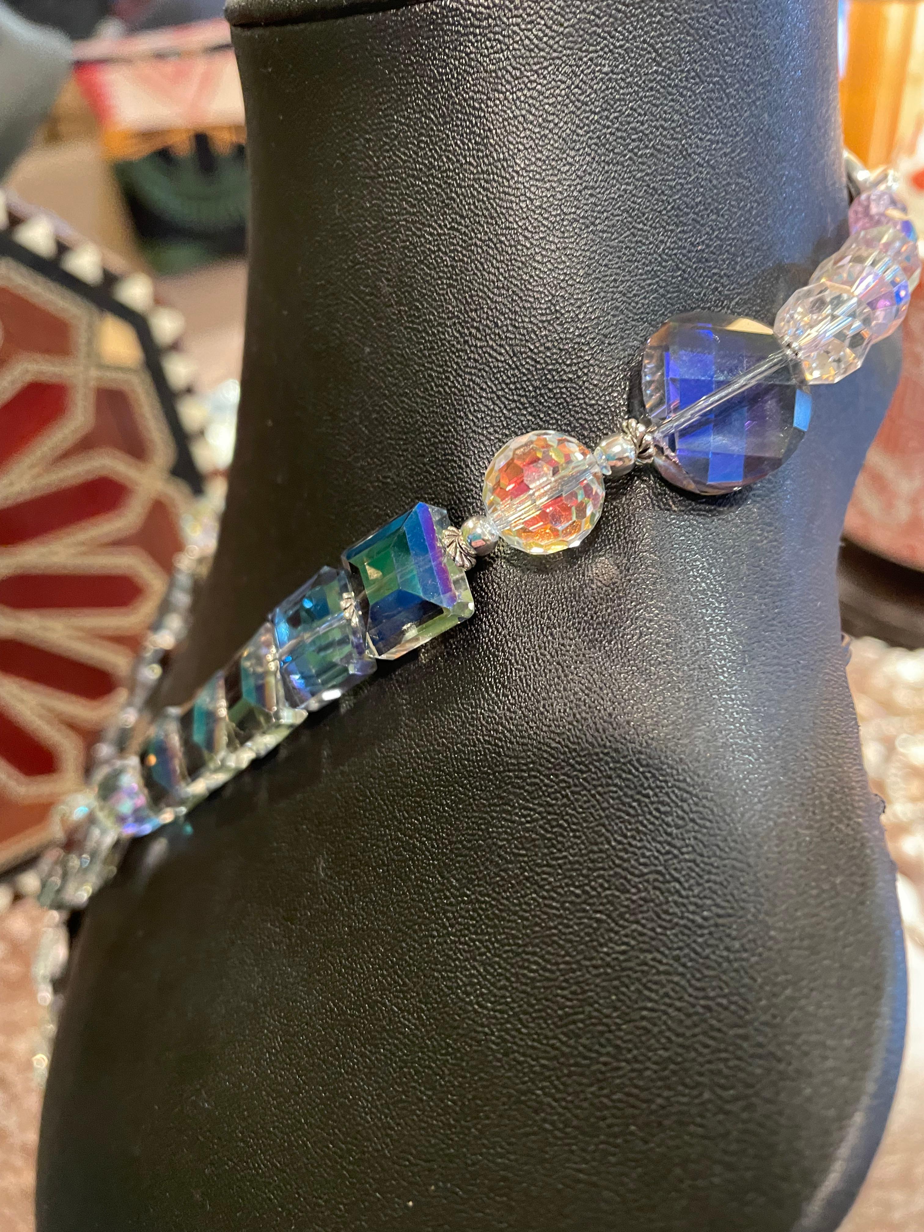LB offers a vintage crystal dress clip Czech crystal Vintage crystal necklace For Sale 3