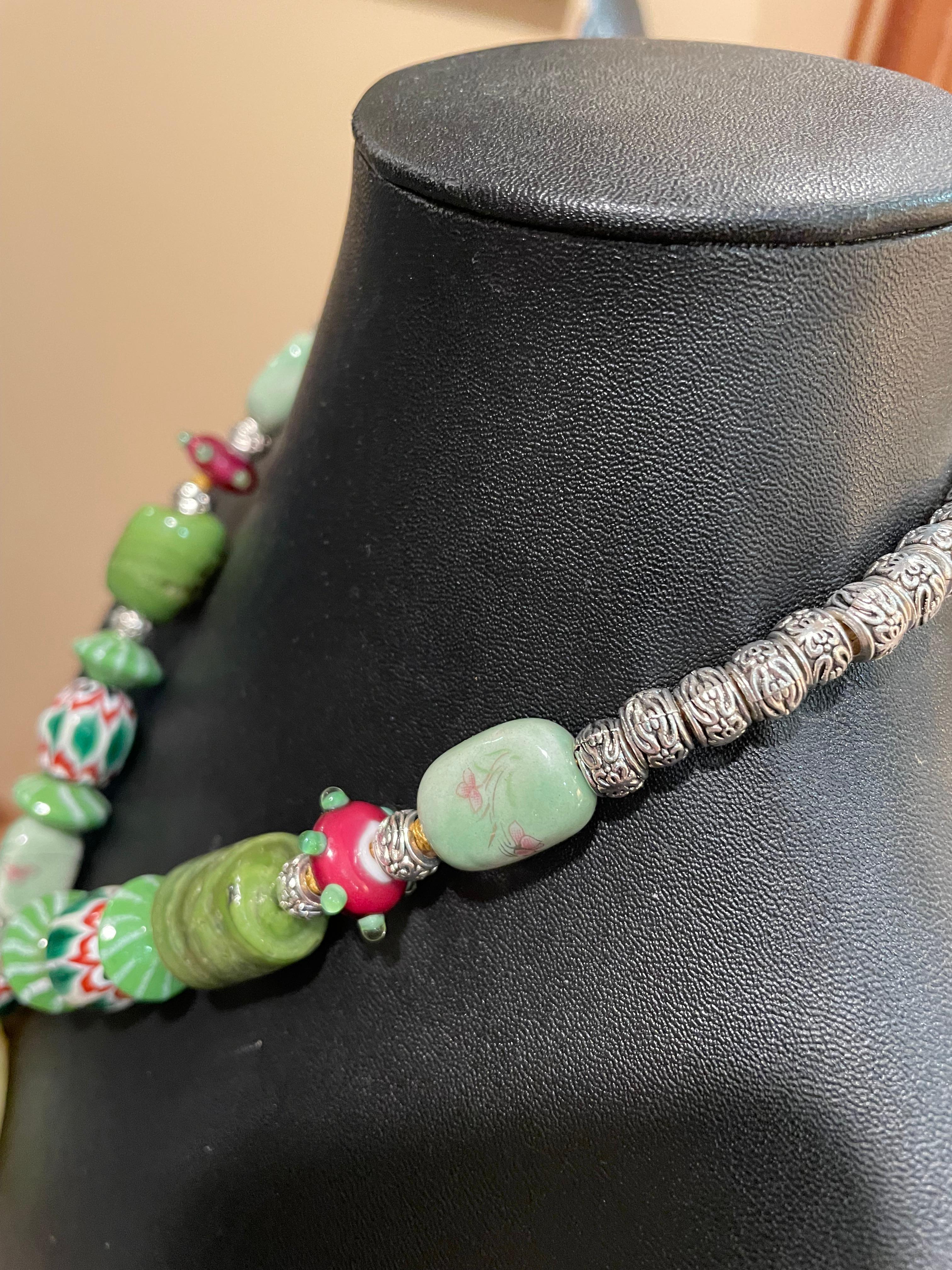 LB offers Chinese Jade Carved Dragon pendant Venetian glass Agate Necklace 2