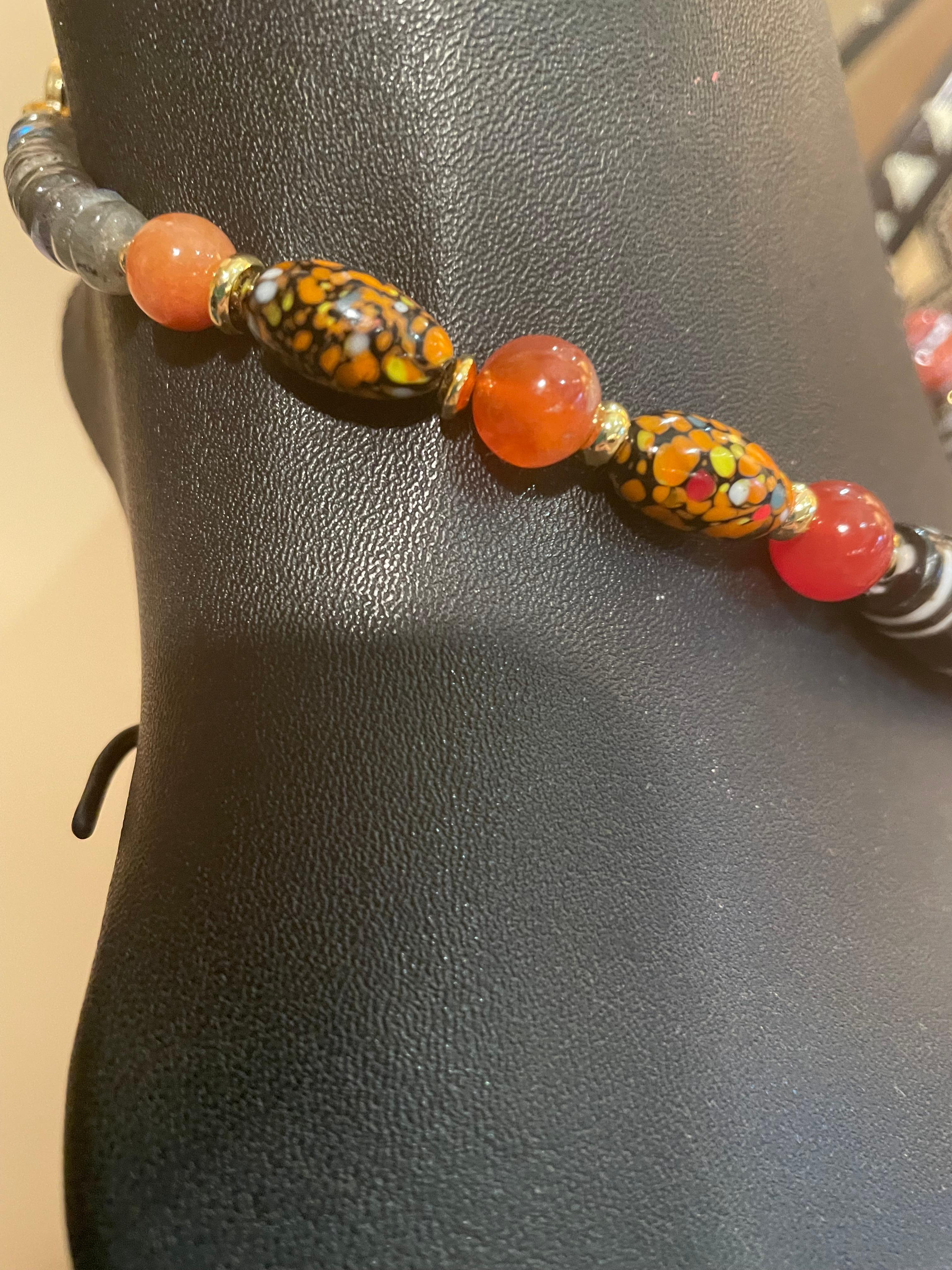LB offers Early 20th c. Carved orange Jade Carnelian African Ceramic necklace For Sale 3