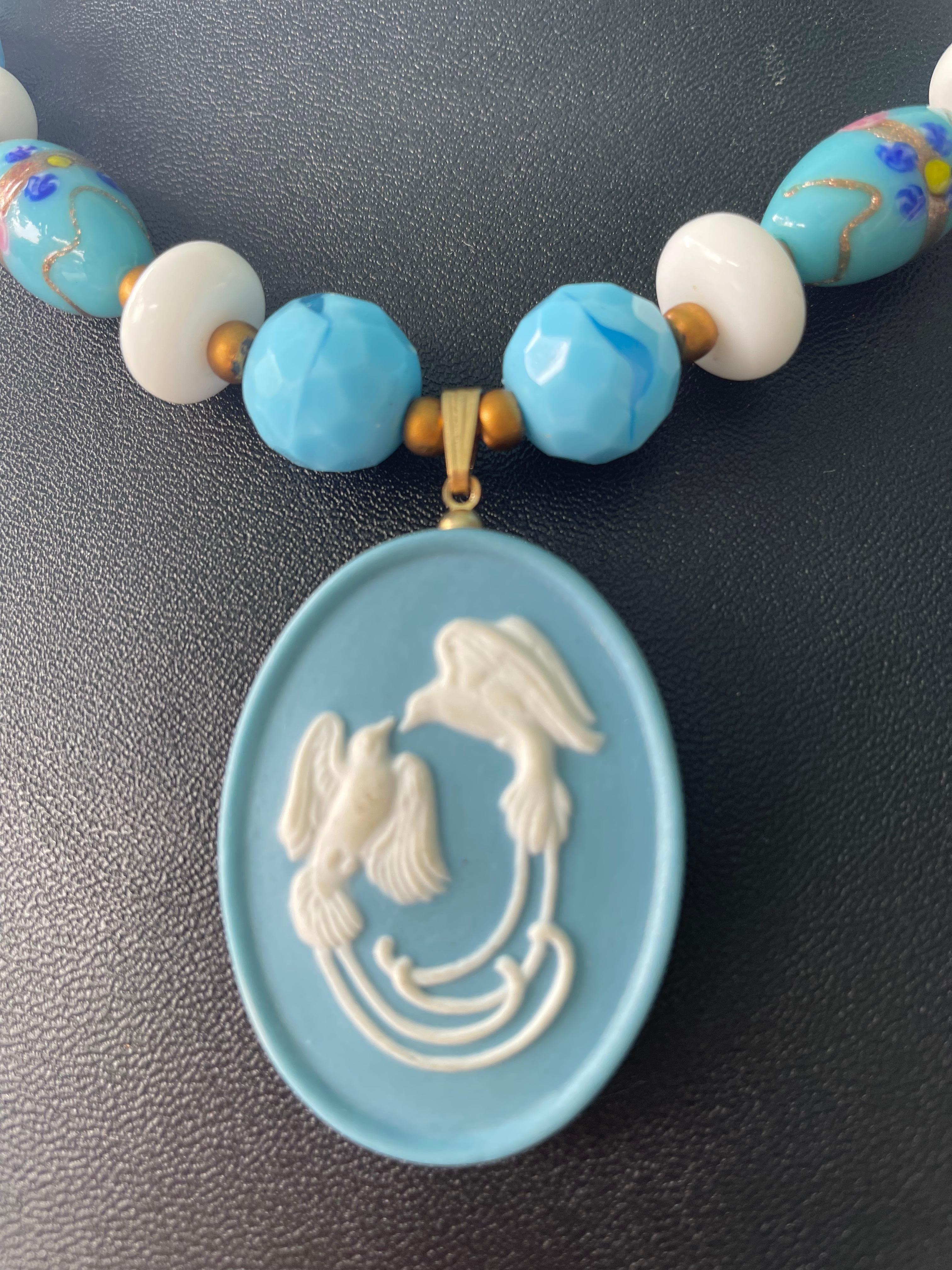 LB offers English Jasperware Love Birds pendant Venetian glass Crystal Necklace For Sale 4