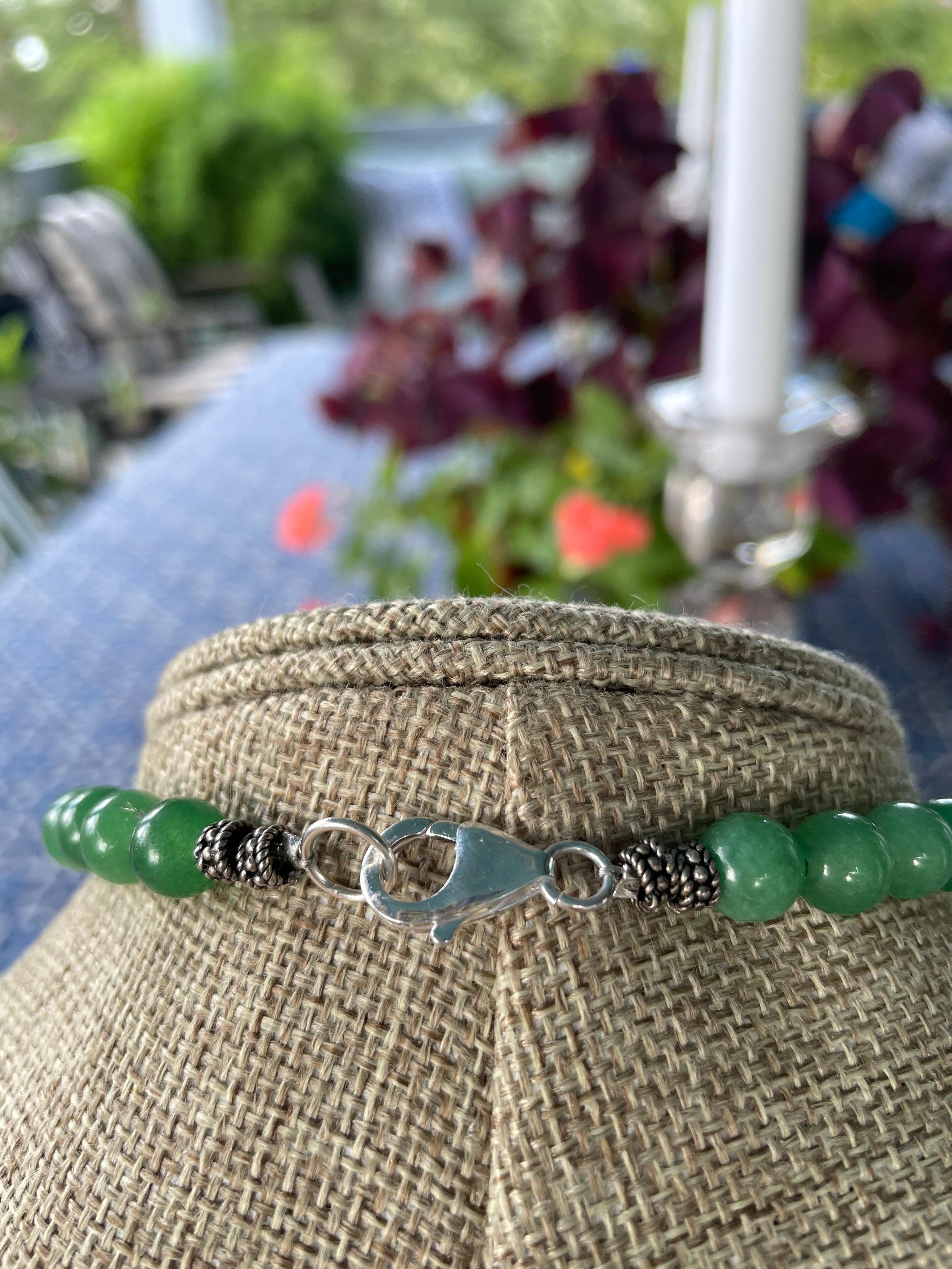 LB offre il ciondolo di vetro francese Collana di corallo di vetro veneziano di vetro di Pechino SS in vendita 4