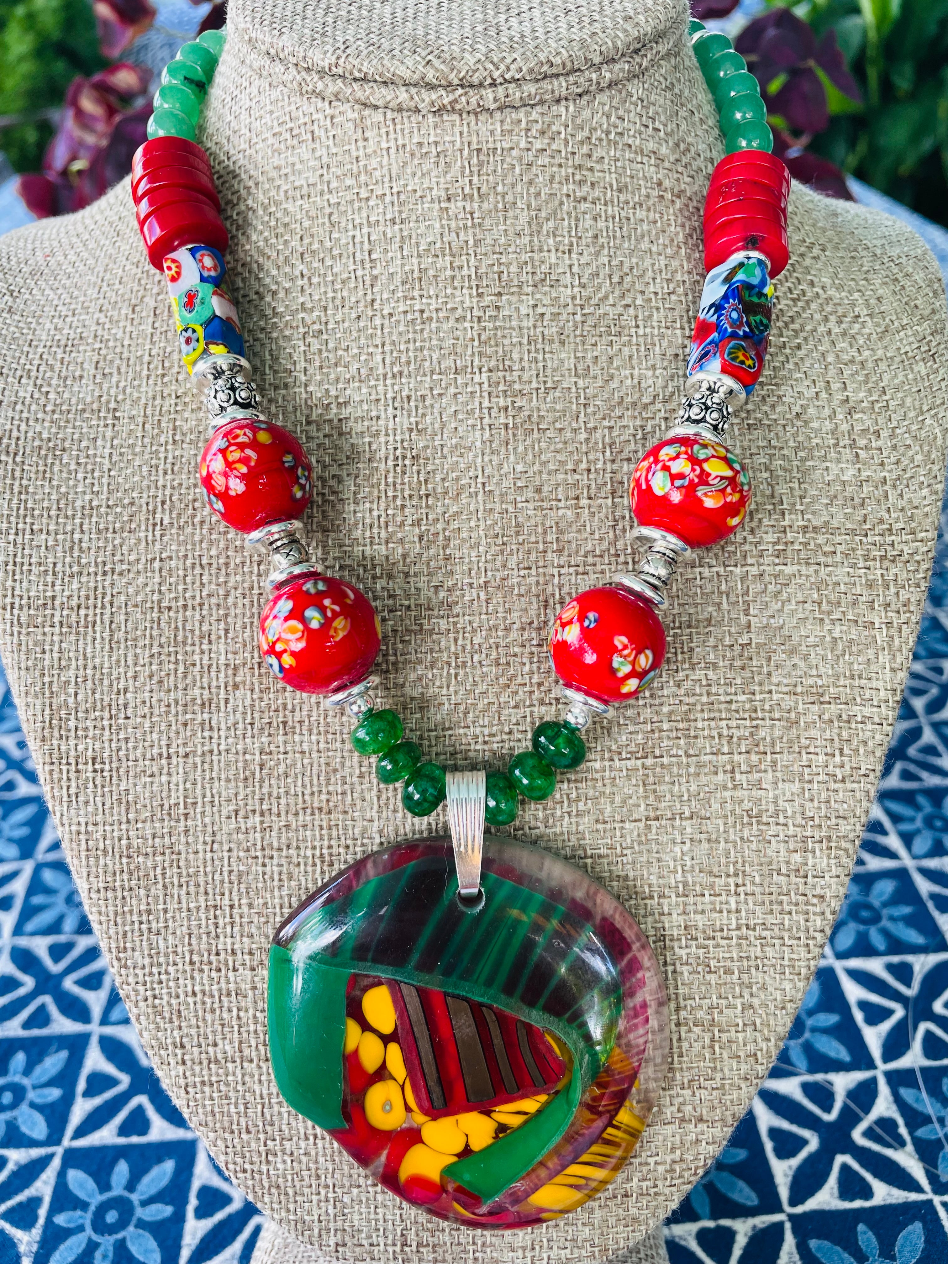 LB offre Pendentif en verre français Corail Verre vénitien Verre de Pékin Collier SS