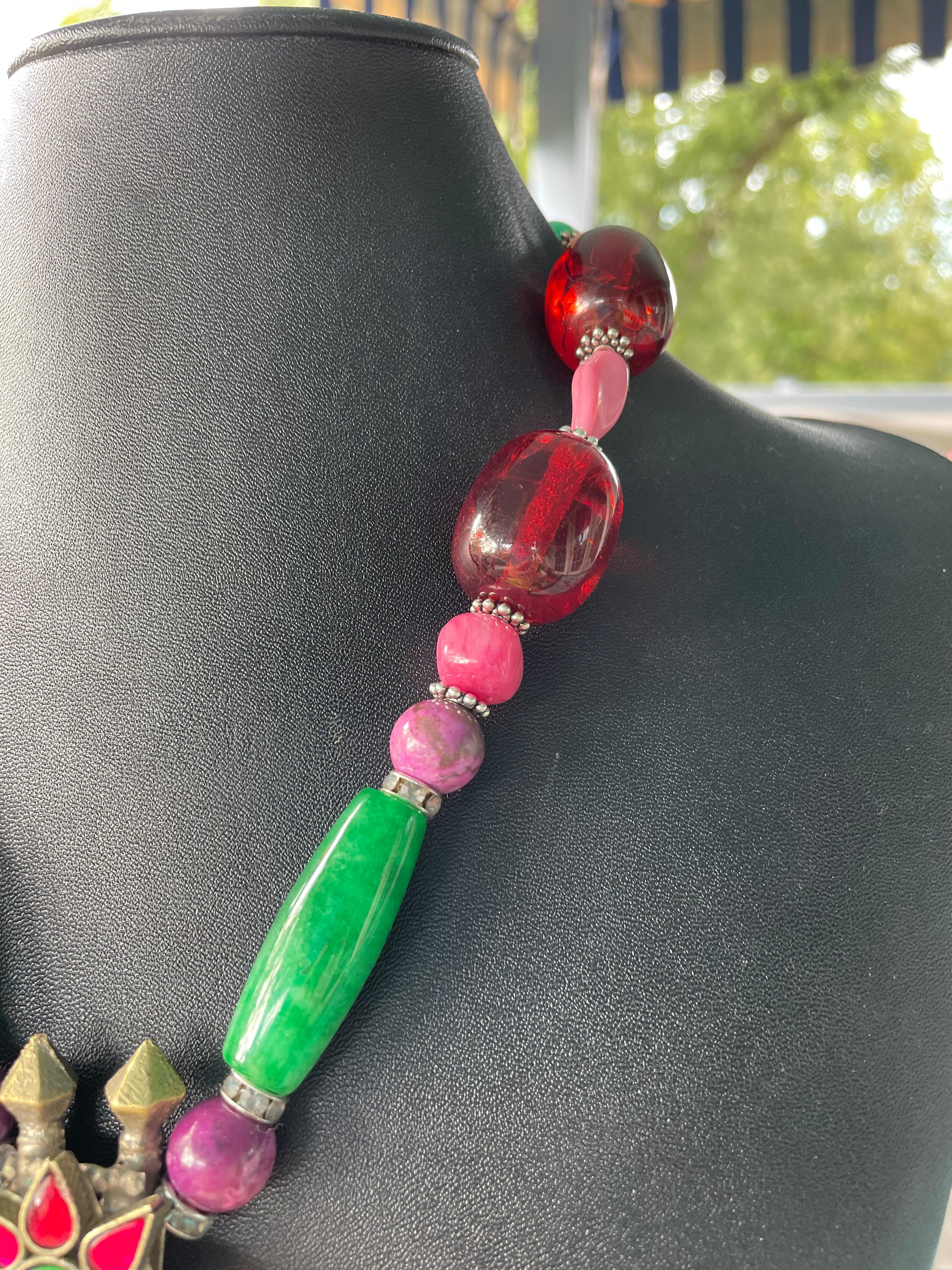 LB offers Large Afghani Glass Stone Silver pendant Agates Resin Glass Necklace In Good Condition For Sale In Pittsburgh, PA