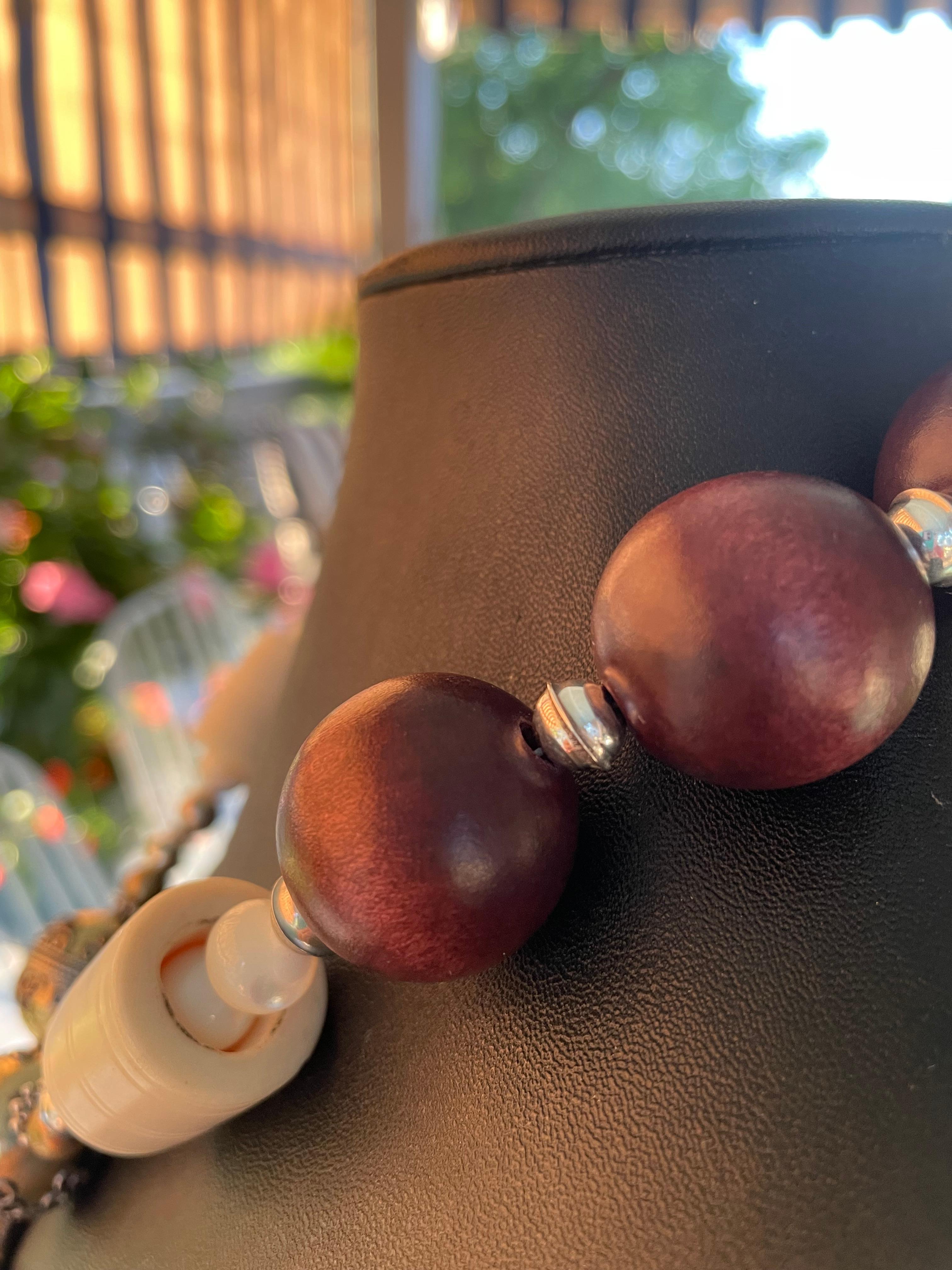 LB offre Grande testa di leone con fibbia in ottone Spilla di leone in argento Collana in legno d'osso in vendita 3