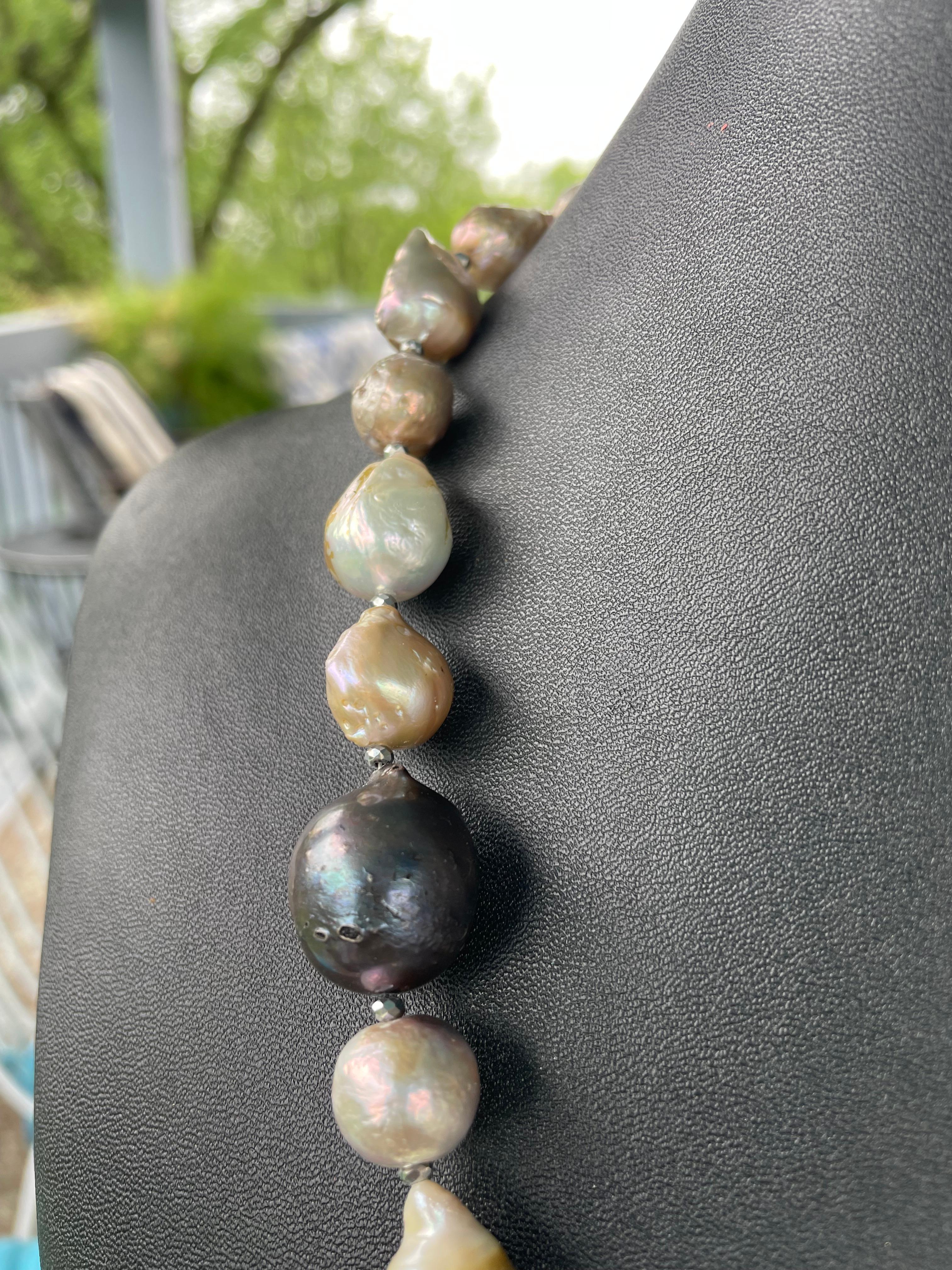 LB offers Large Pastel Baroque Pearls with Pyrite spacers necklace In New Condition For Sale In Pittsburgh, PA