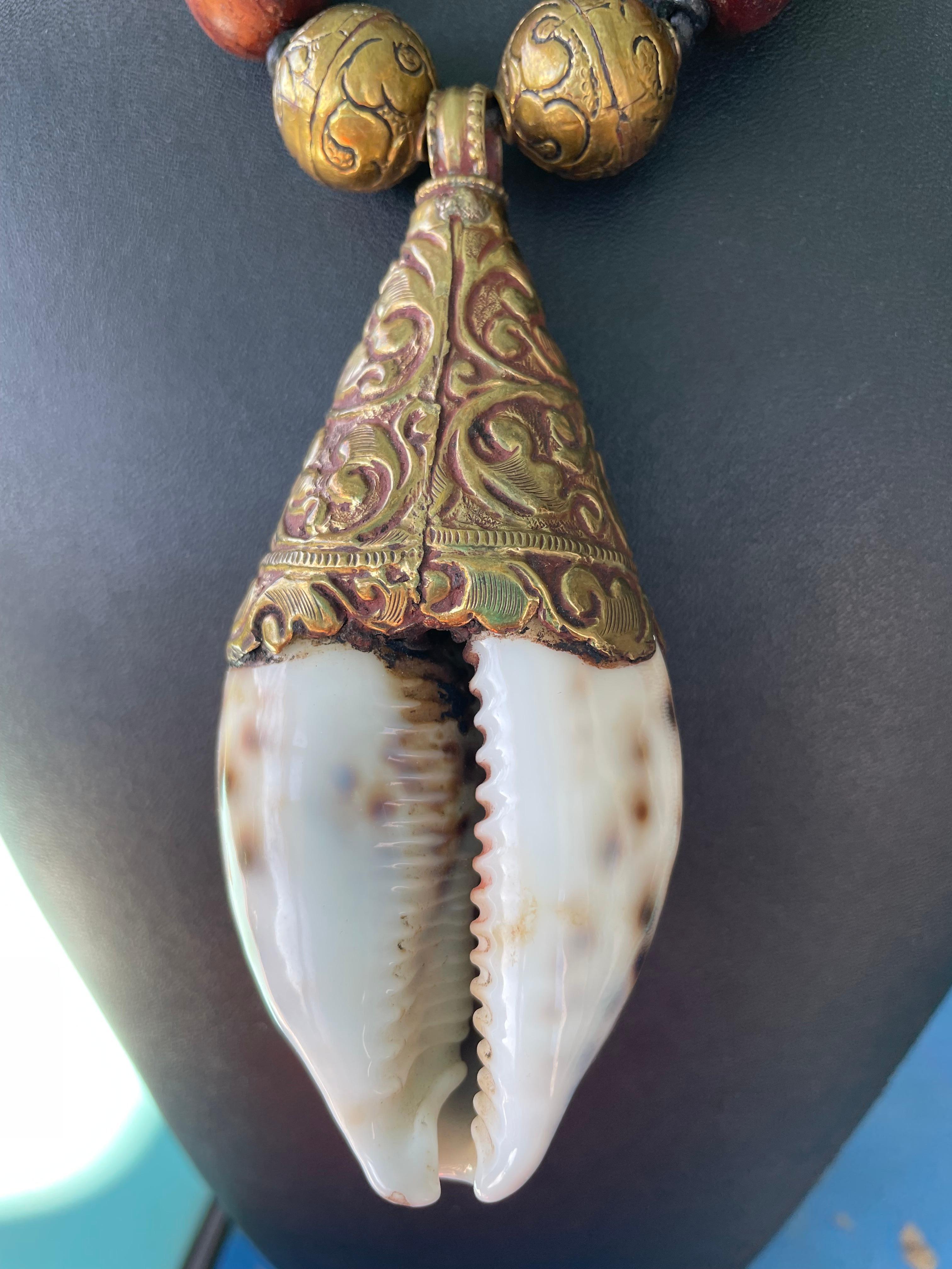 LB offers Large Spotted Tiger Cowrie Shell pendant Bone Brass Glass necklace 4