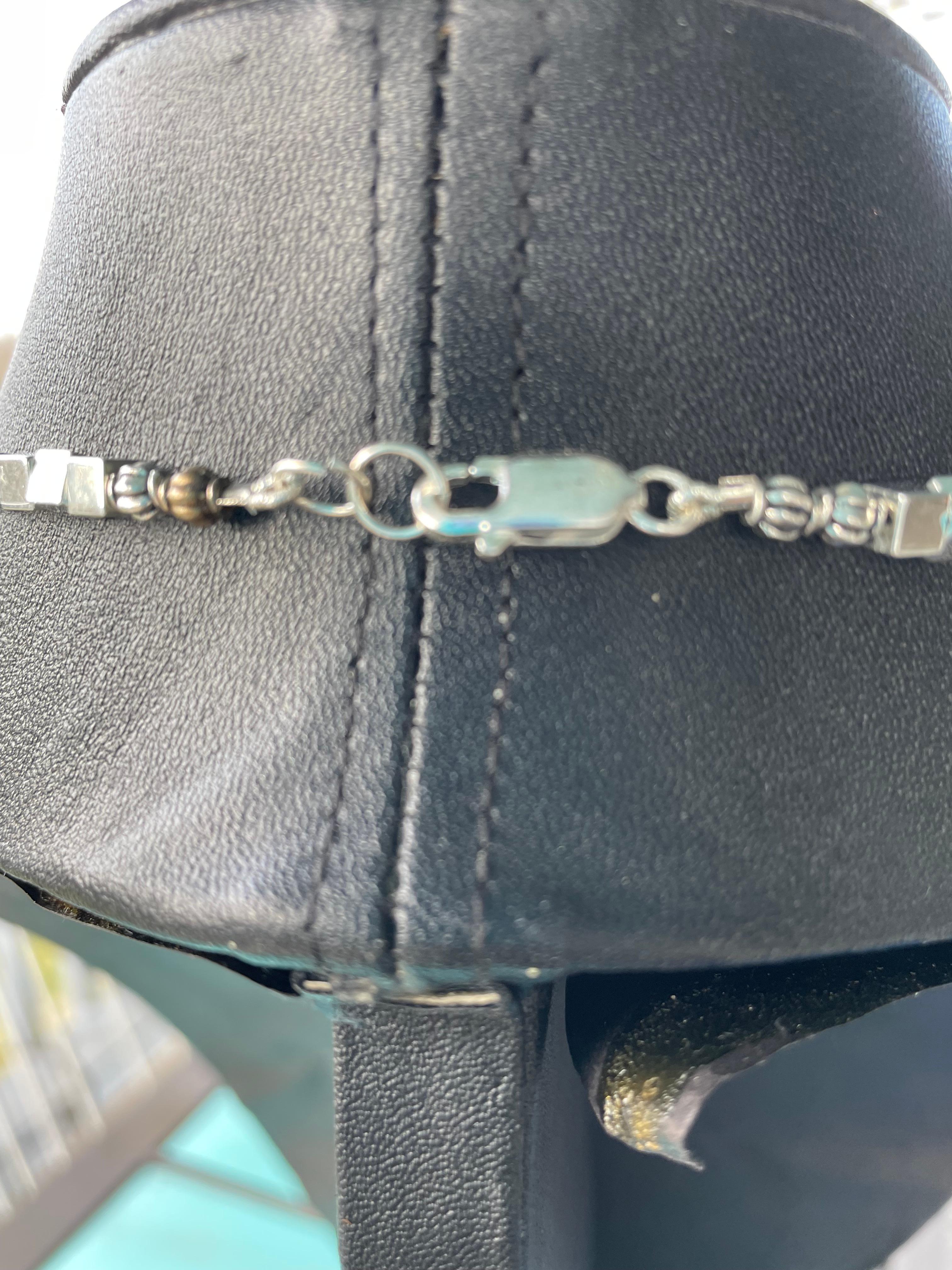 LB propose un étonnant collier pendentif libellule vintage en cristal et argent sterling  Bon état - En vente à Pittsburgh, PA