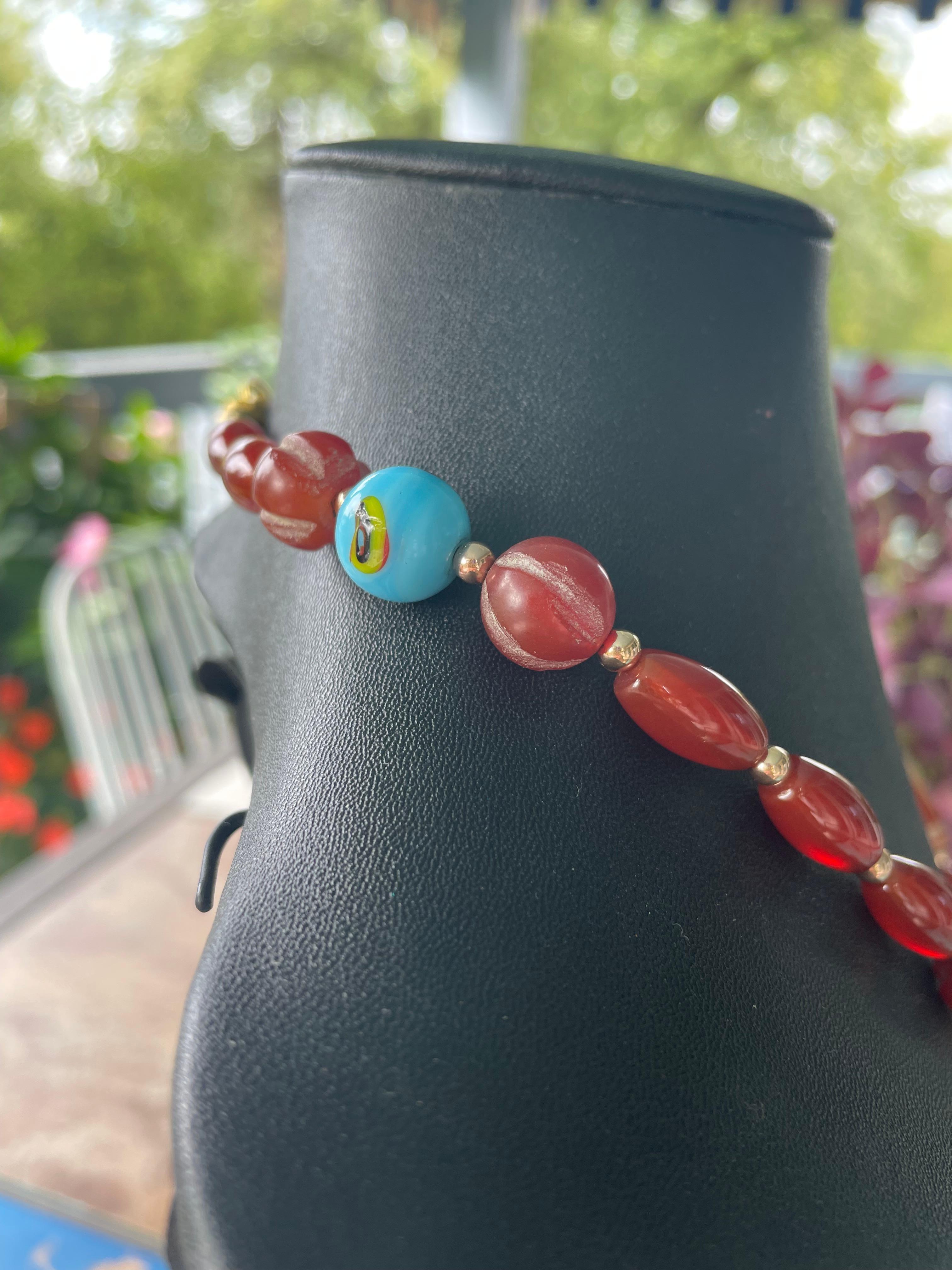 LB offre il ciondolo nepalese in vermeil Collana in vetro veneziano con agata e corniola in vendita 2