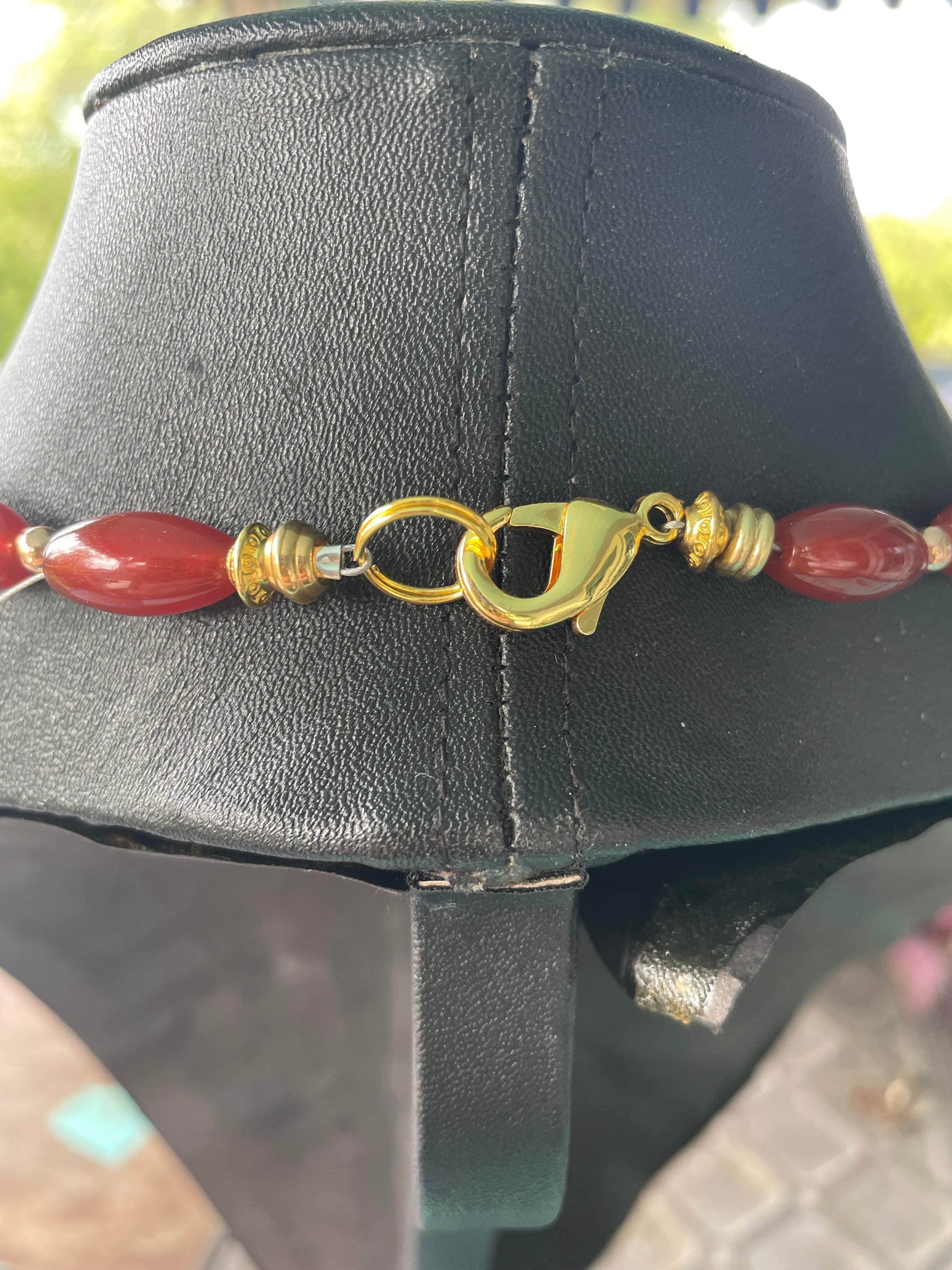 LB offre il ciondolo nepalese in vermeil Collana in vetro veneziano con agata e corniola in vendita 3