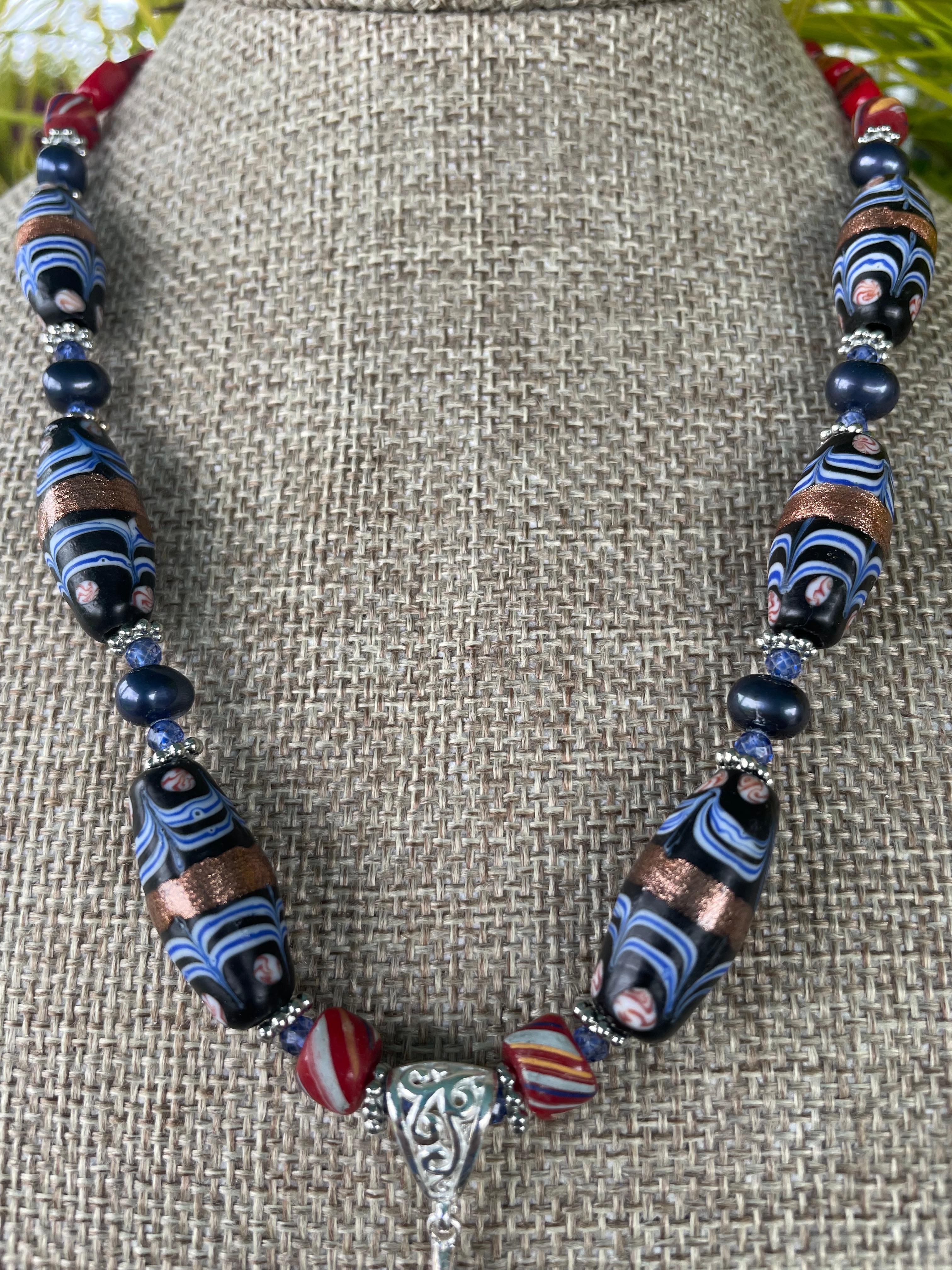 Anglo-Indian LB offers Vintage Afghani Lapis Lazuli pendant Venetian glass vintage necklace For Sale
