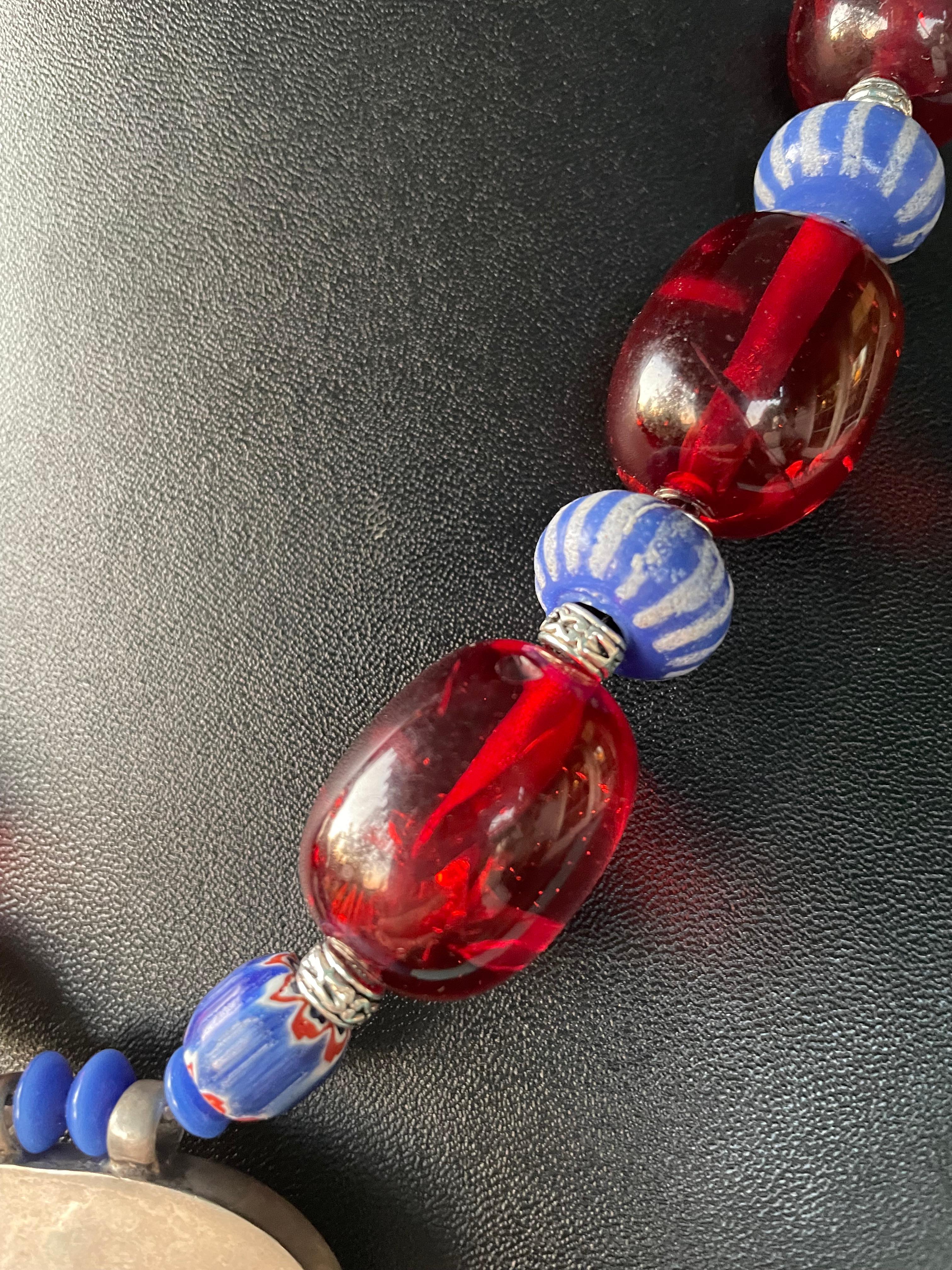 LB offers Vintage Afghani Lapis Pendant Indian Resin Venetian glass necklace For Sale 3