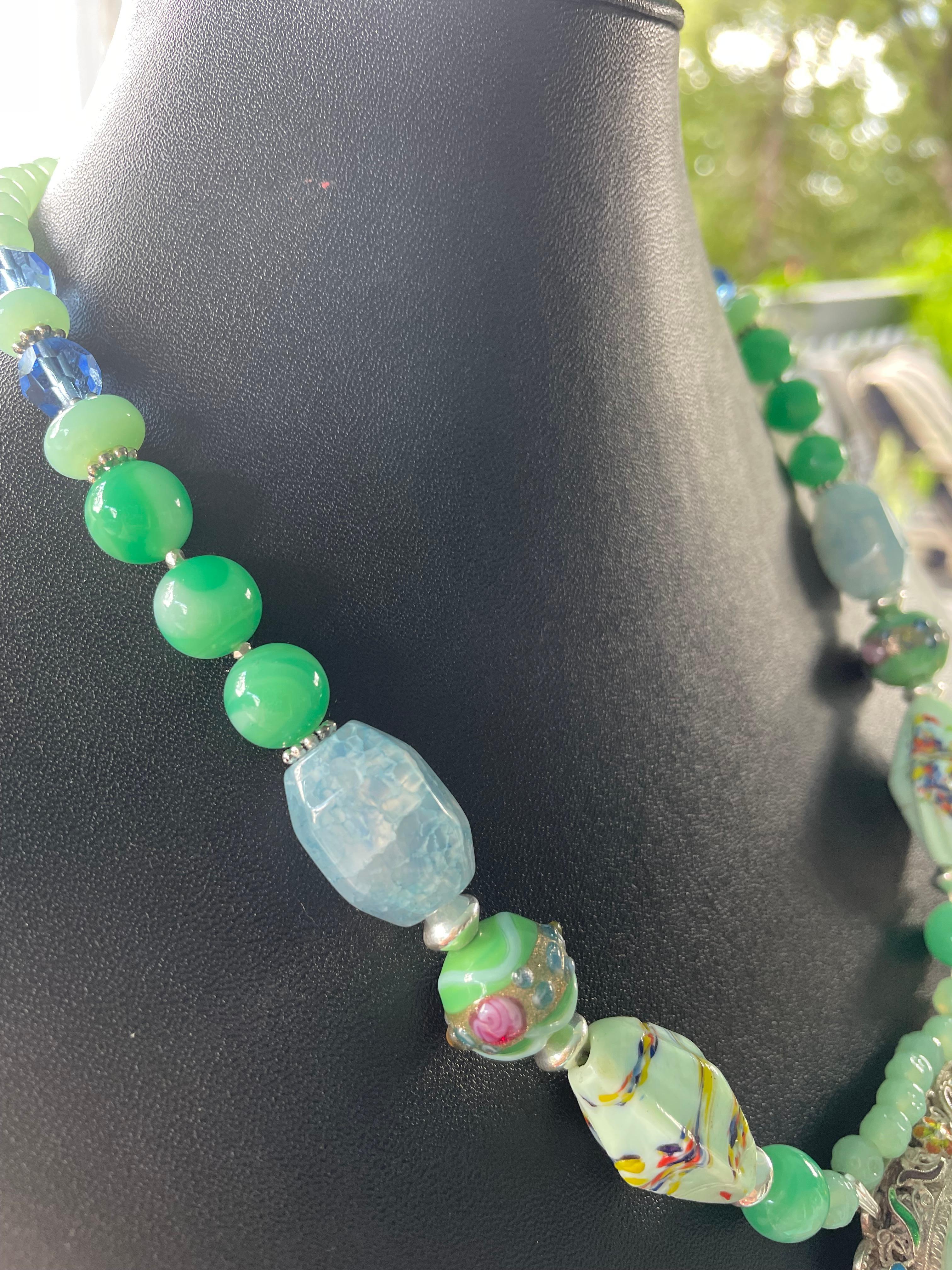 LB bietet Vintage Chinese Jade Sterling Emaille Brosche venezianischen Achaten Halskette im Angebot 4