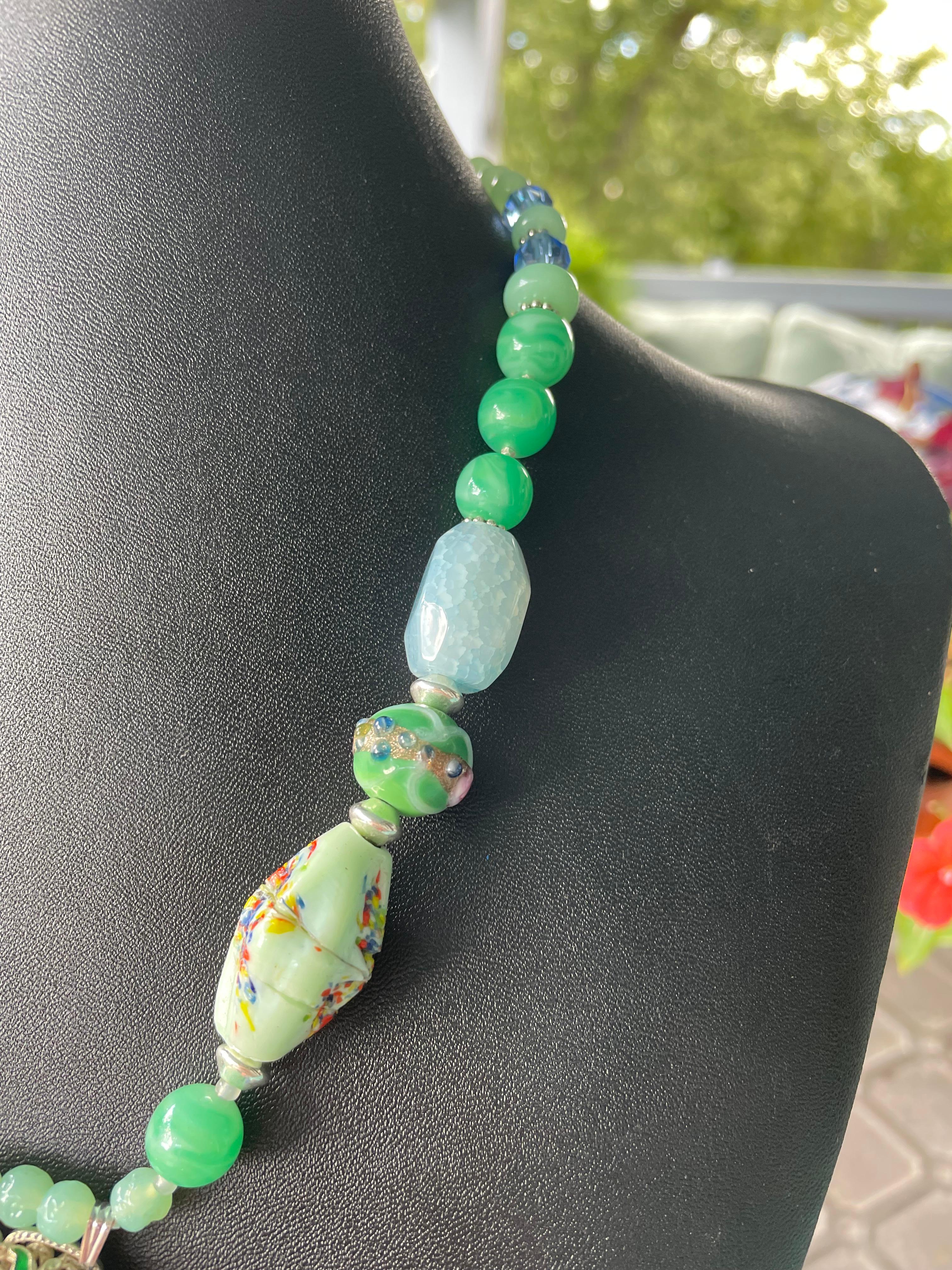 LB bietet Vintage Chinese Jade Sterling Emaille Brosche venezianischen Achaten Halskette (Perle) im Angebot