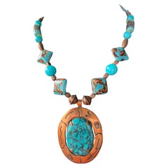 LB offers Vintage Copper Faux Turquoise Pendant Vintage Venetian glass necklace