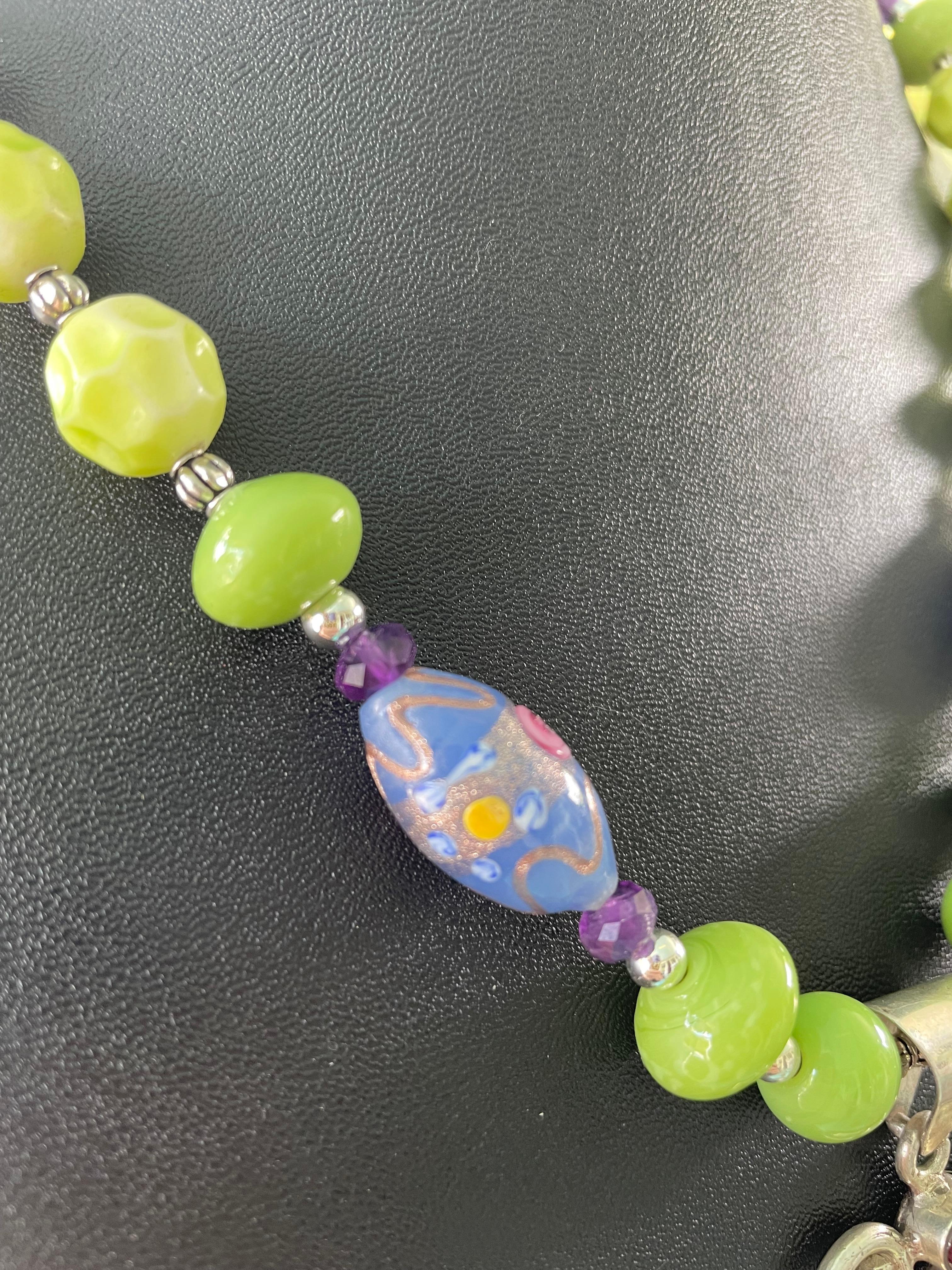 LB bietet Vintage Sterling Balinese Anhänger venezianischen Glas Amethyst Halskette im Angebot 3