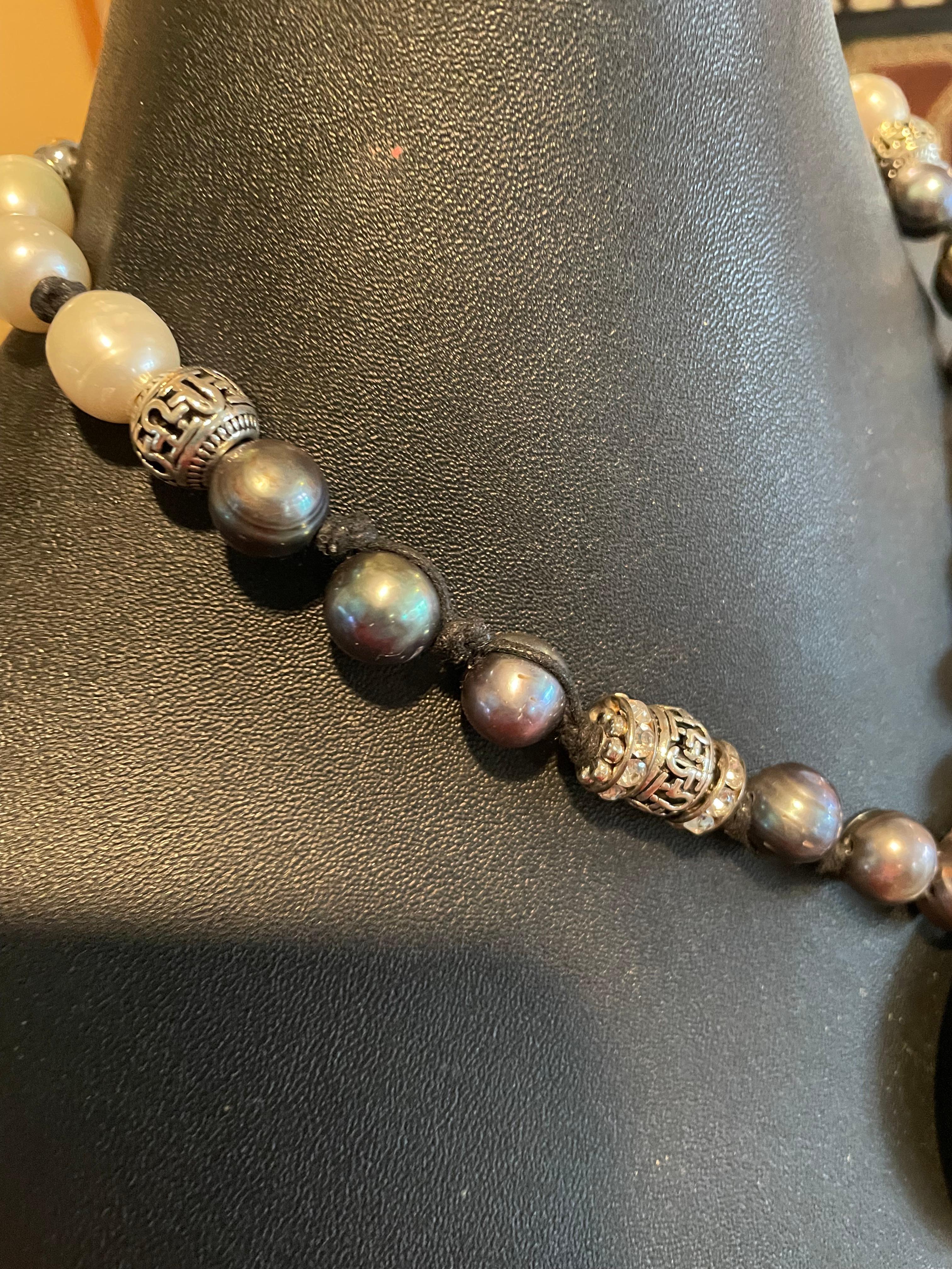 LB offers Vintage Sterling Brooches Pearl Pendant Peacock Pearls Silver Necklace For Sale 2