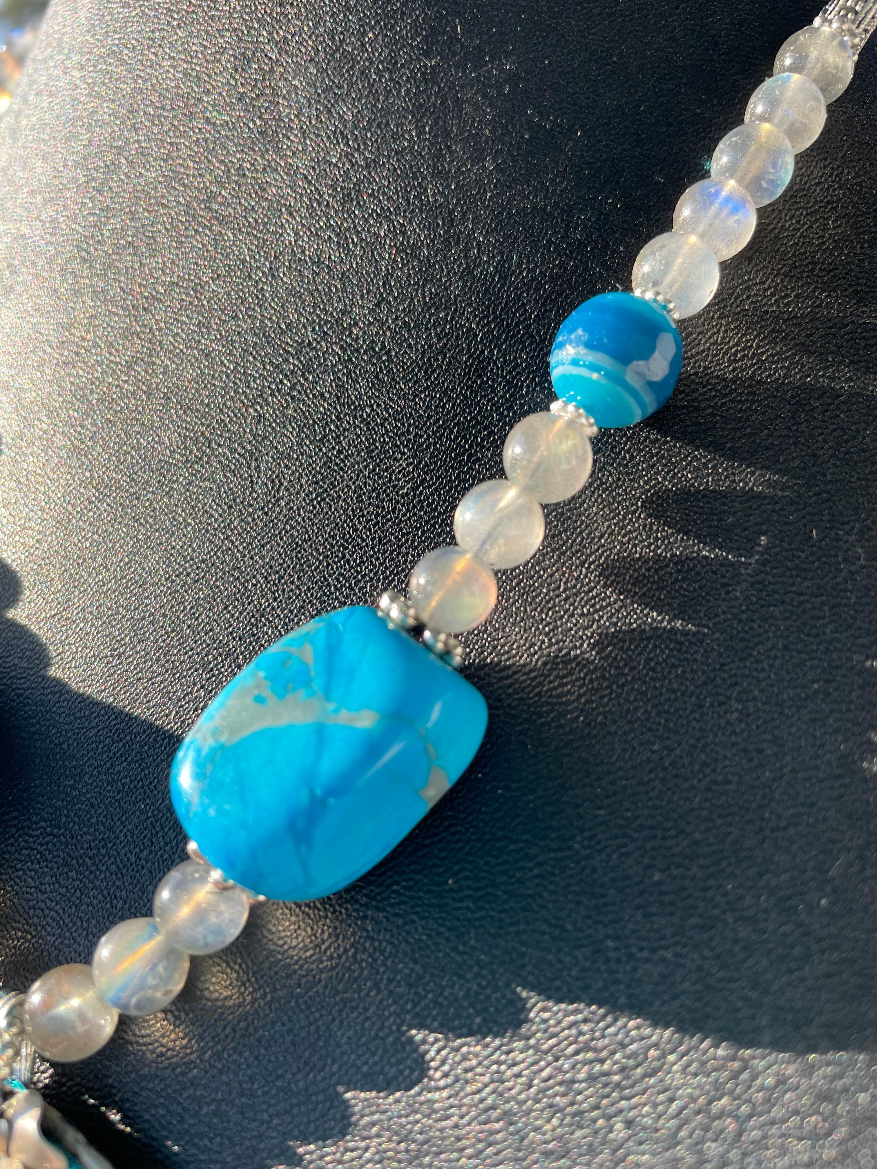 Bead LB offers Vintage Sterling Brooches pendant with Turquoise Agates necklace For Sale