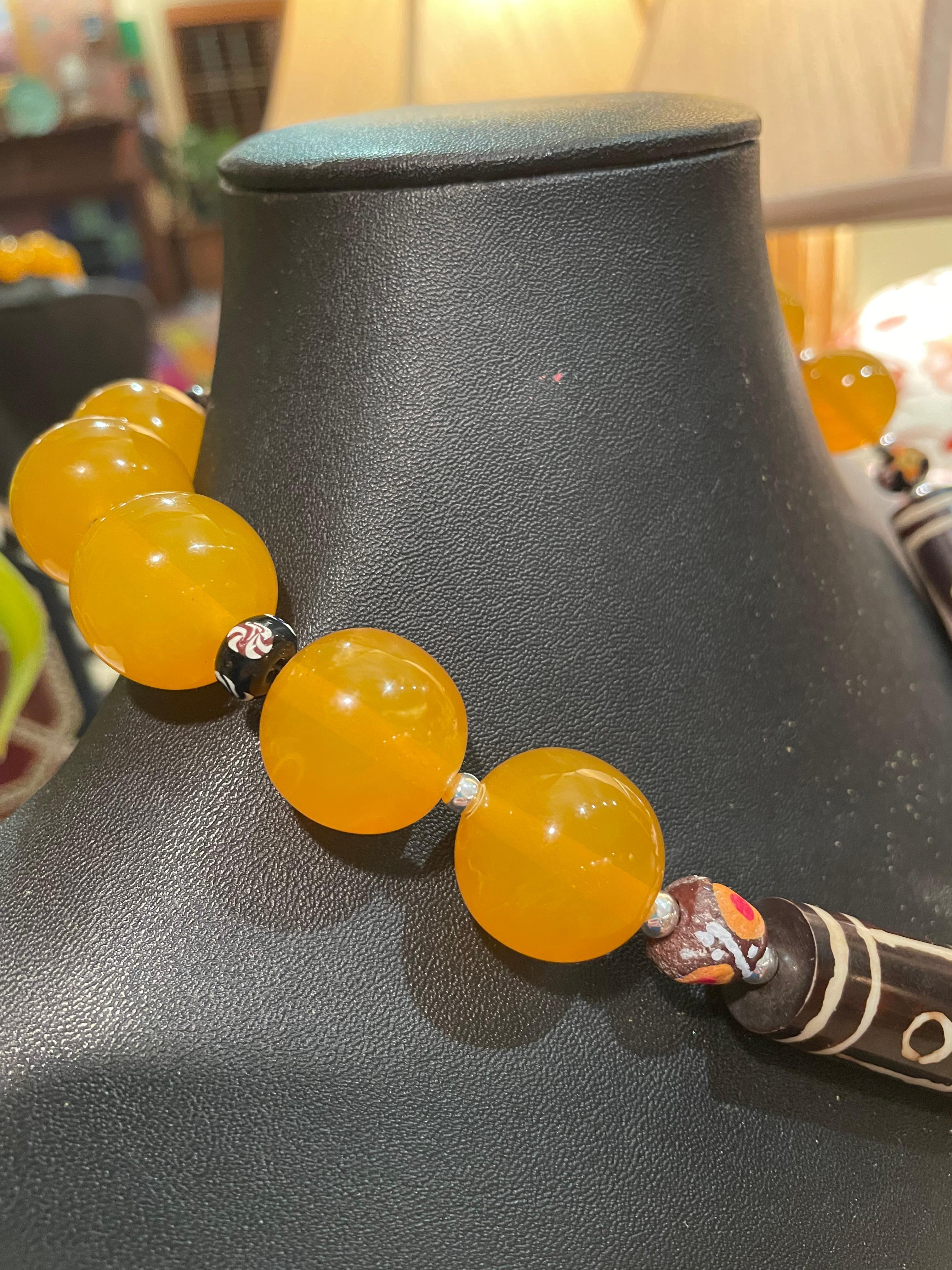 LB offers Vintage Sterling Silver Peacock Buckle Tibetan Amber African Necklace For Sale 1
