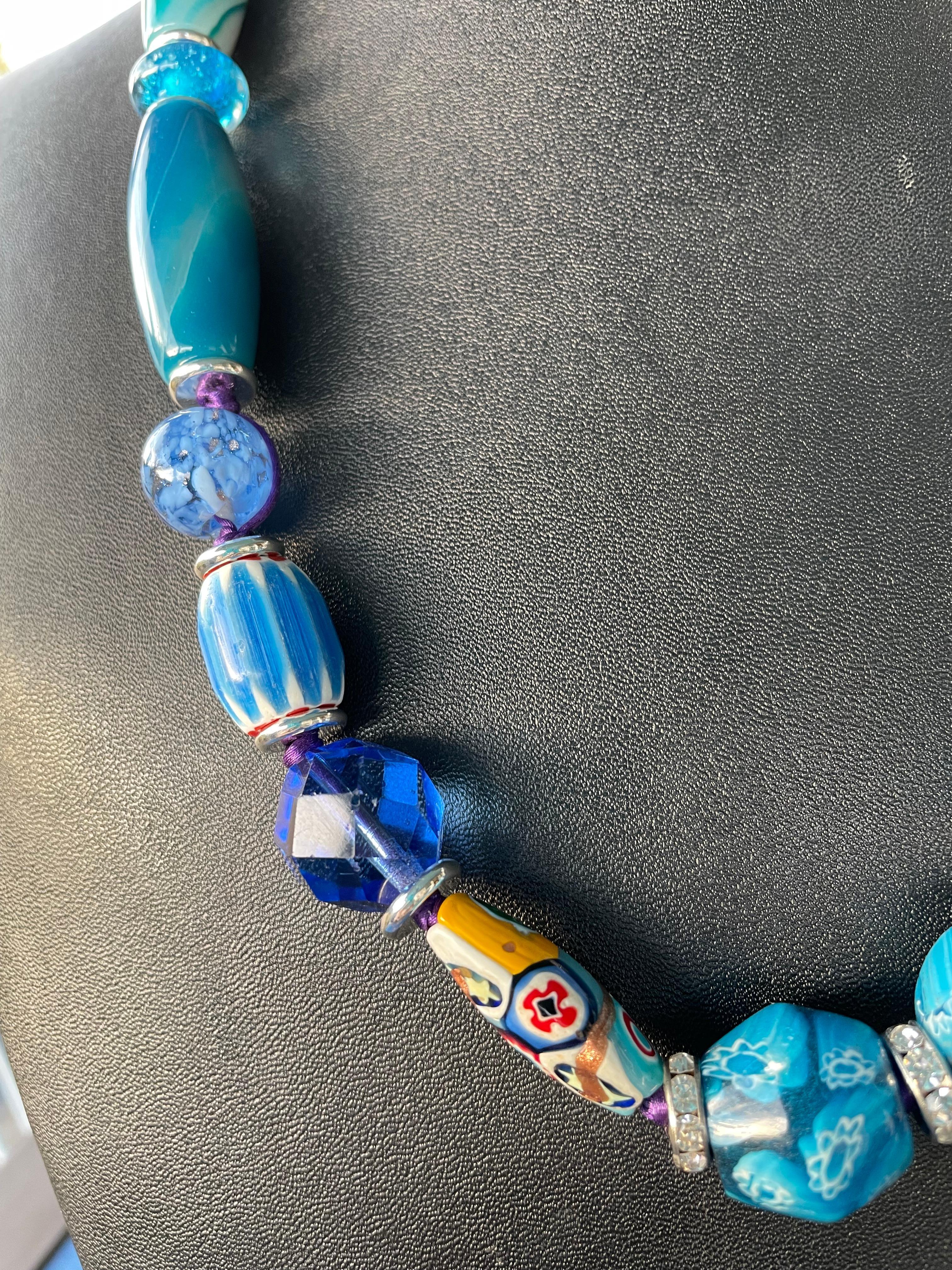 LB offers Vintage Venetian Agates Chinese ceramic Rondelles Crystal Necklace For Sale 1