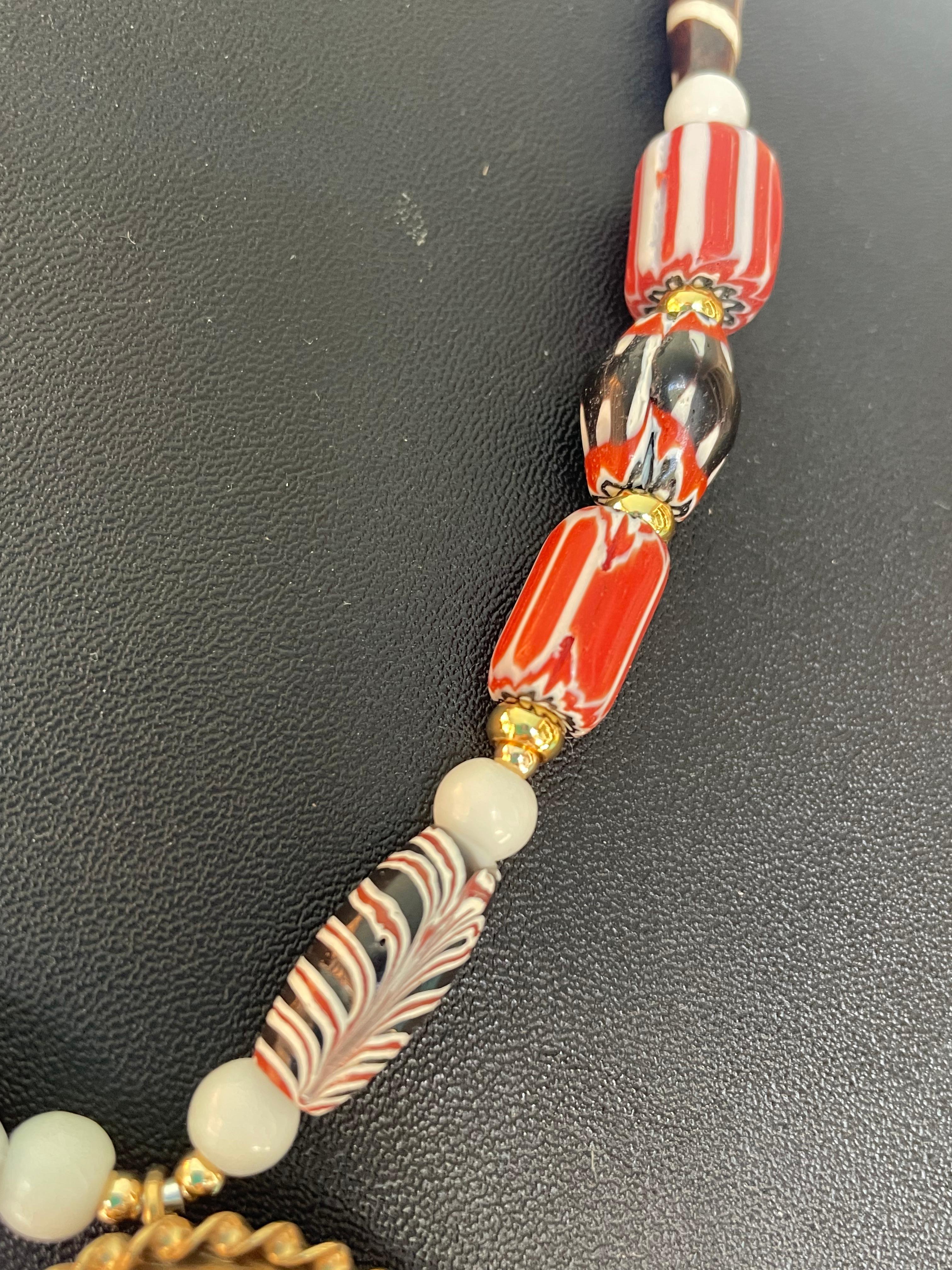 Women's or Men's LB offers Vintage Wedgewood Jasperware pendant Venetian Glass onyx necklace For Sale