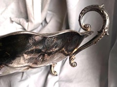 LB Lg Silver Plate Handled Scalloped Footed Bowl Dish Center Piece