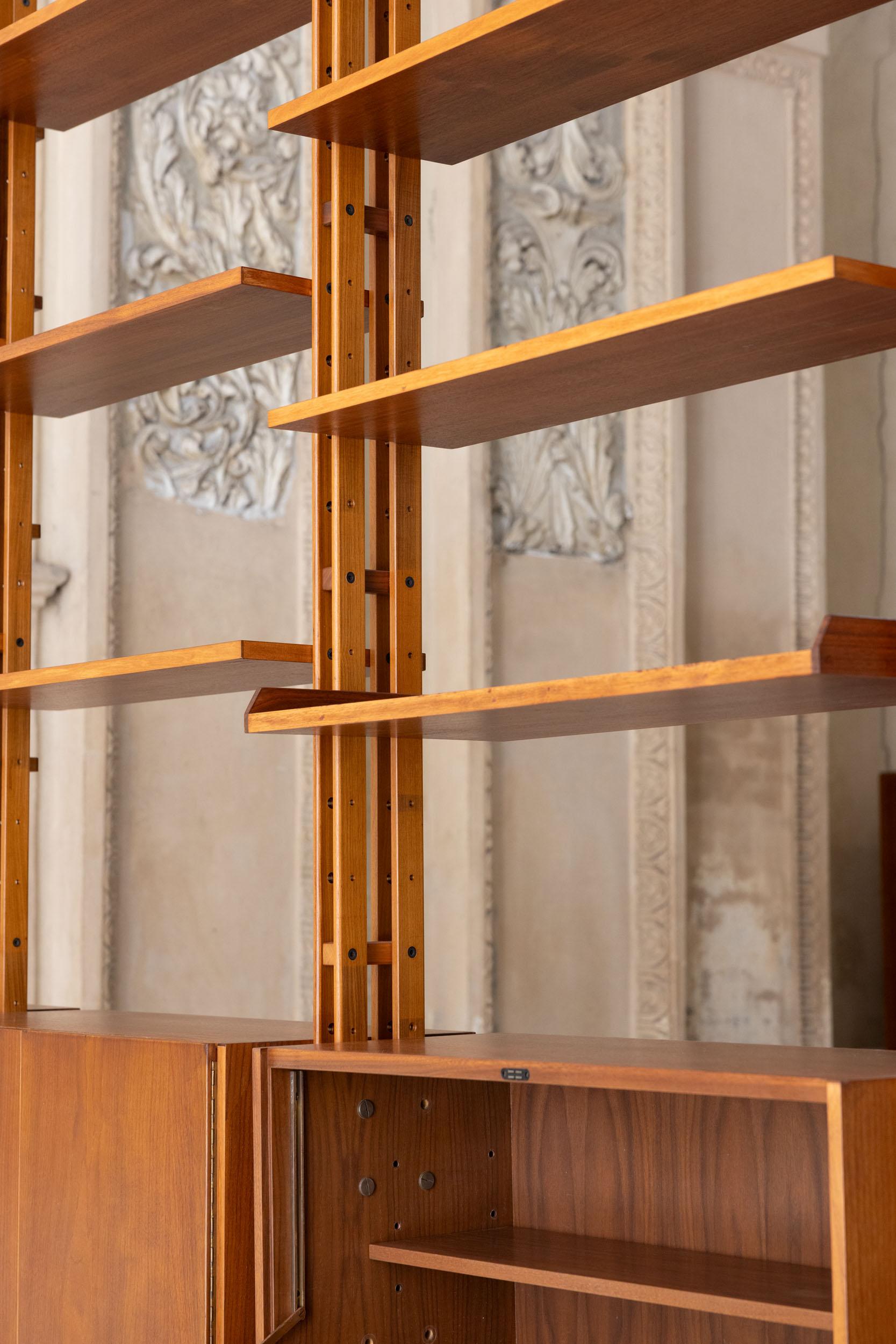 Lb7 Bücherregal, entworfen von Franco Albini für Poggi Pavia, Italien im Angebot 5