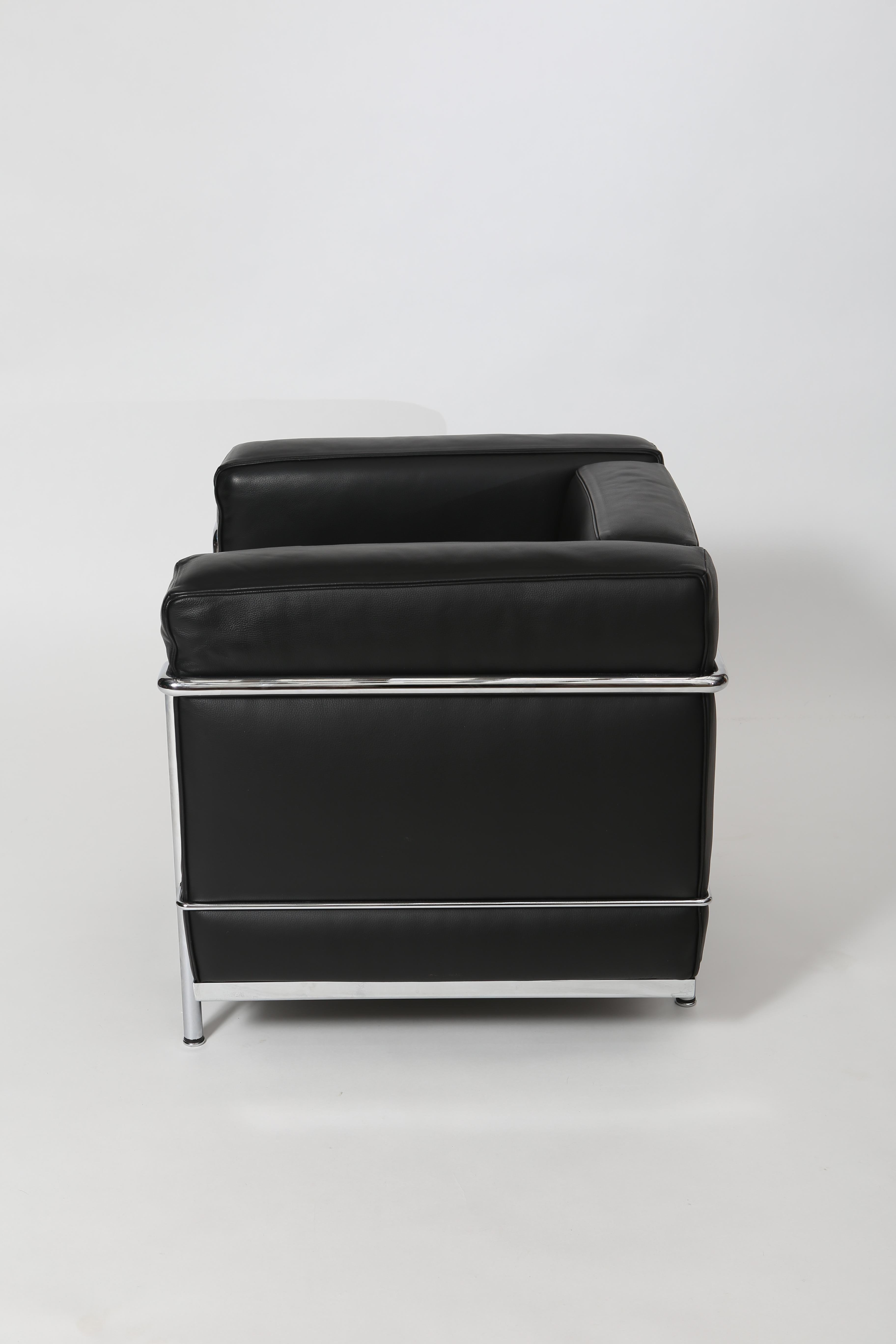 Bauhaus LC 2 Petite Club Chair by Cassina