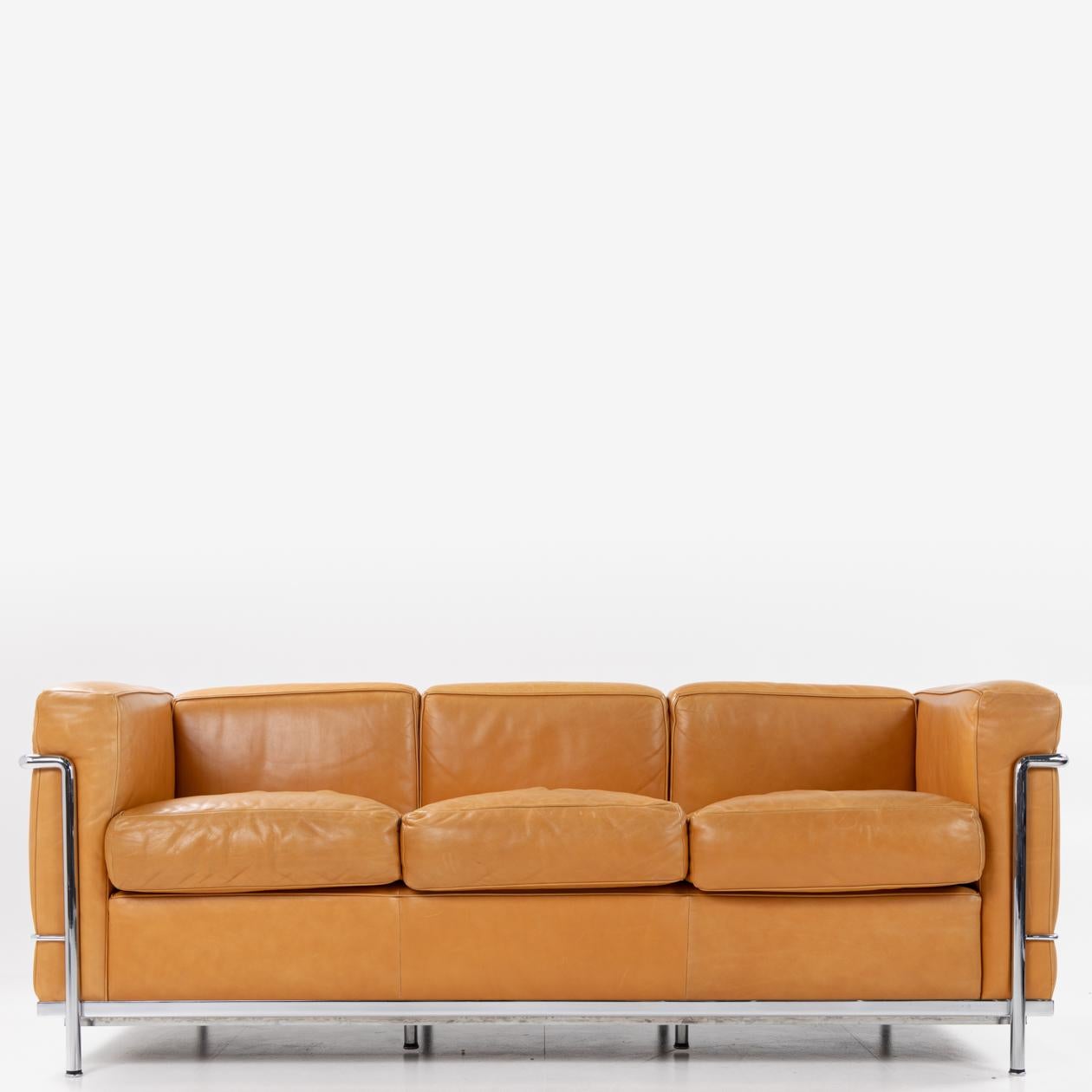 LC 3 three seater sofa by Le Corbusier 1