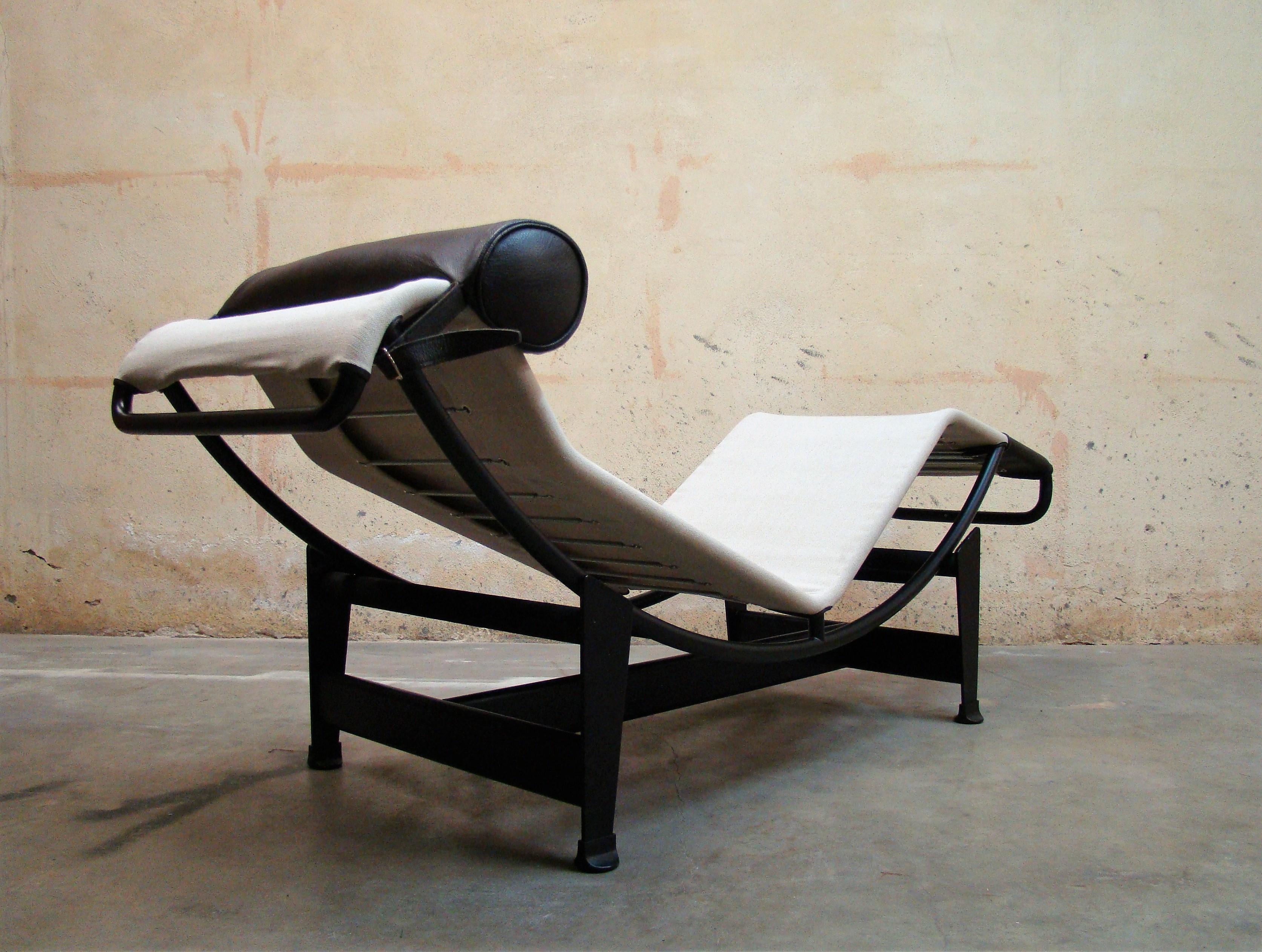 Designed by Le Corbusier, Pierre Jeanneret and Charlotte Perriand in 1928 and produced since 1965 by Cassina, LC4 is a chaise lounge with infinitely variable inclination. This later variation has the subdued powder-coated seat frame and black