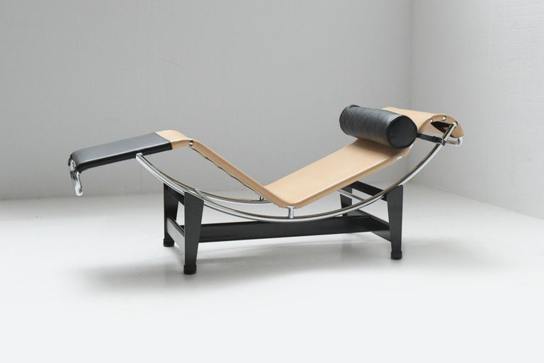 Mid-Century Modern LC- 4 CP ‘Louis Vuitton’ Limited, Le Corbusier, Jeanneret, Perriand - Cassina For Sale