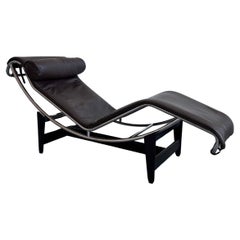 LC 4 Lounge Chair By Le Corbusier For Cassina