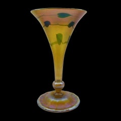LC Tiffany Heart & Vine Decorated Art Glass Favrile Trumpet Vase, circa 1920