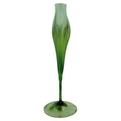 LC Tiffany Pulled Feather Art Glass Favrile Calyx Floriform Vase, circa 1906