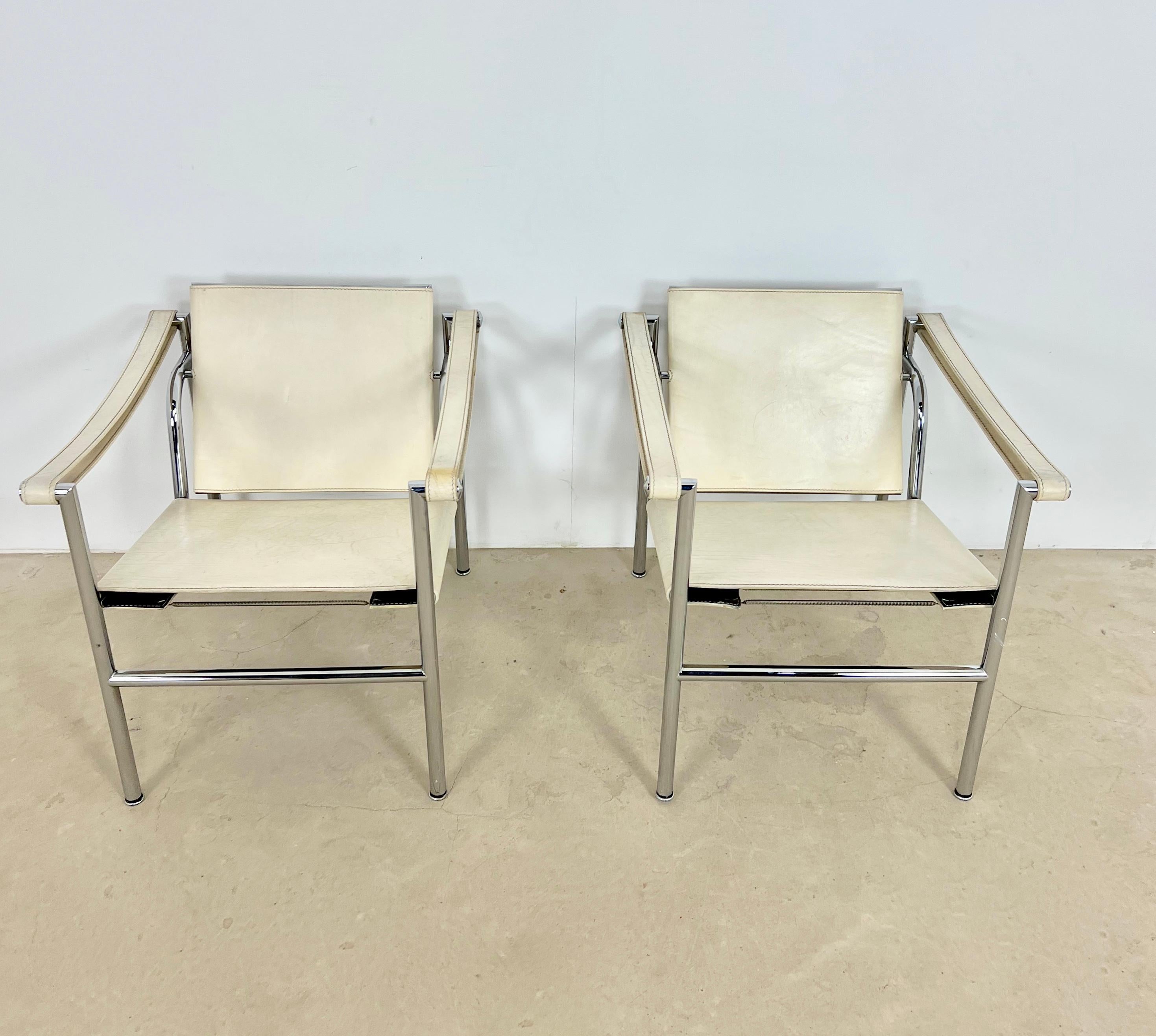 LC1 Armchairs by Le Corbusier for Cassina, 1970s, Set of 2 In Good Condition In Lasne, BE