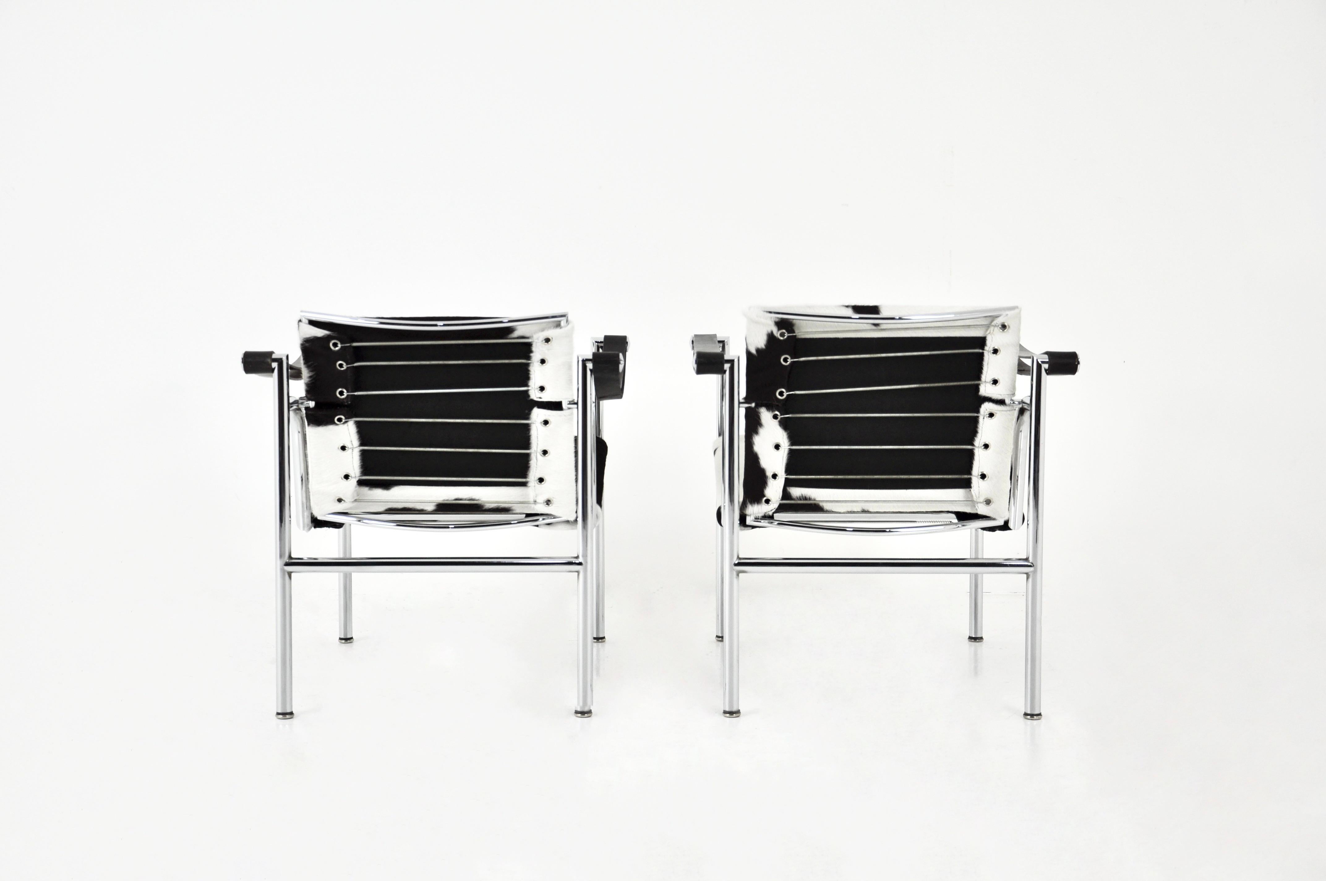 Late 20th Century LC1 armchairs by Le Corbusier for Cassina 1970S, set of 2