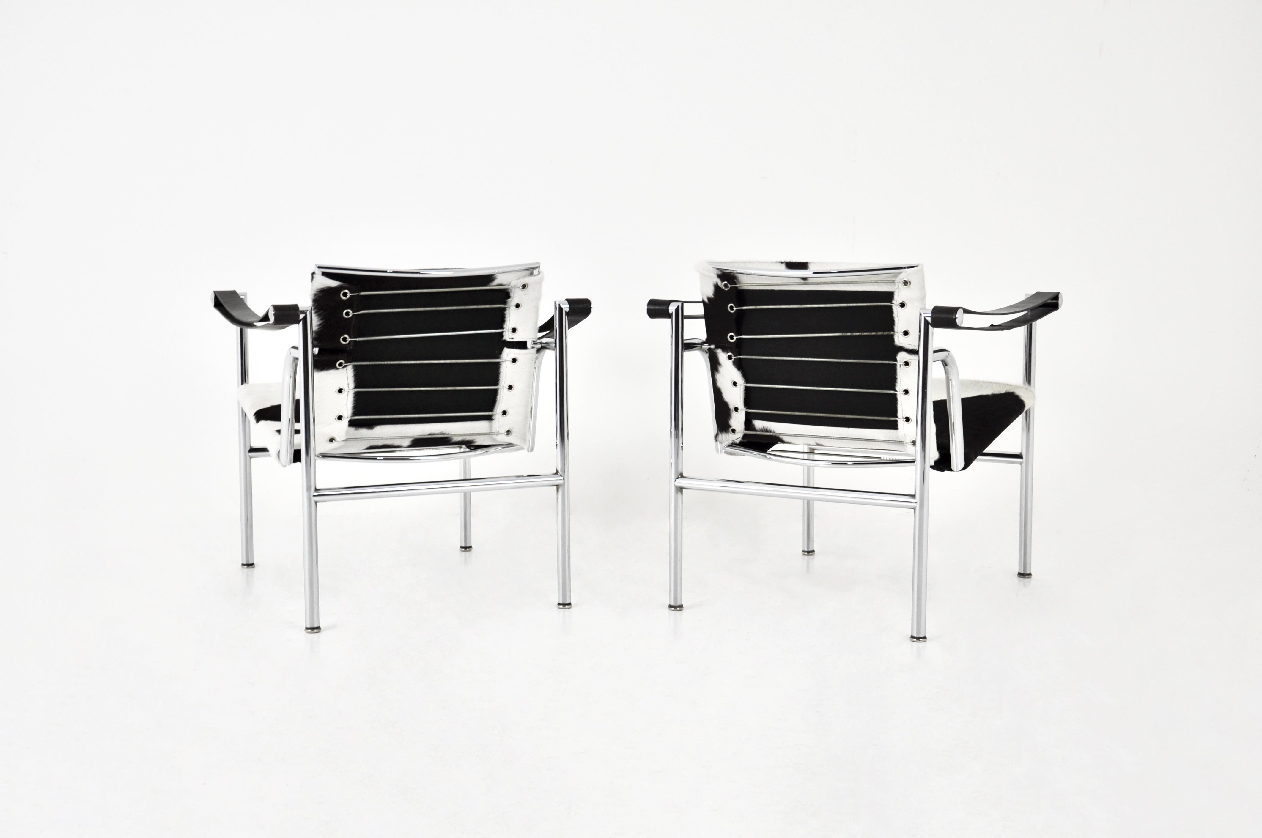 LC1 armchairs by Le Corbusier for Cassina 1970S, set of 2 2